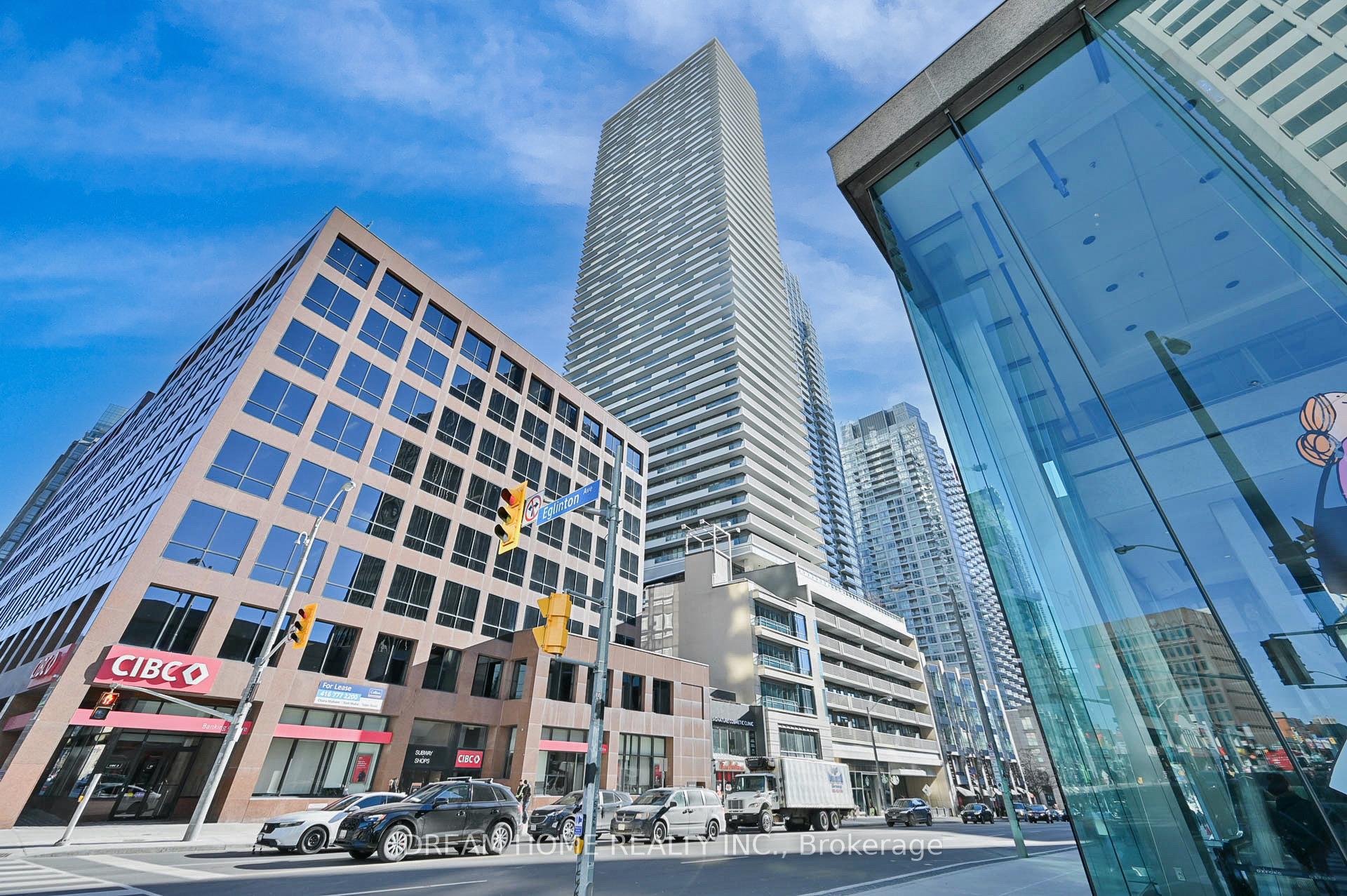 Front of Unit 5303, 2221 Yonge Street