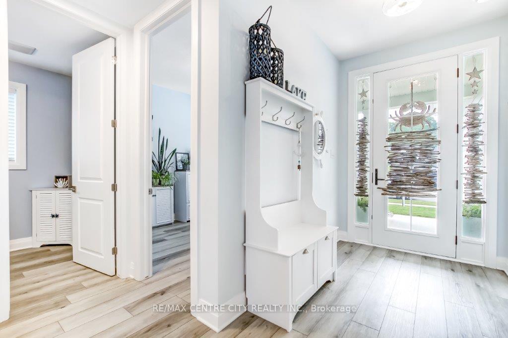 Photo 7 of 416 Breakwater Boulevard, Central Elgin, Rural Central Elgin — HOMEH