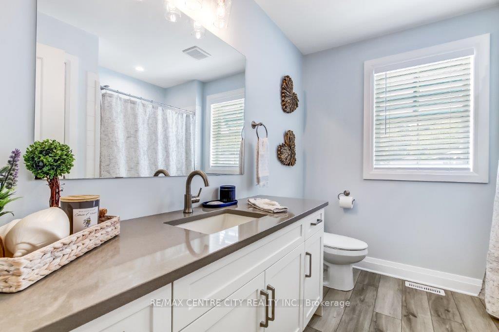 Photo 25 of 416 Breakwater Boulevard, Central Elgin, Rural Central Elgin — HOMEH