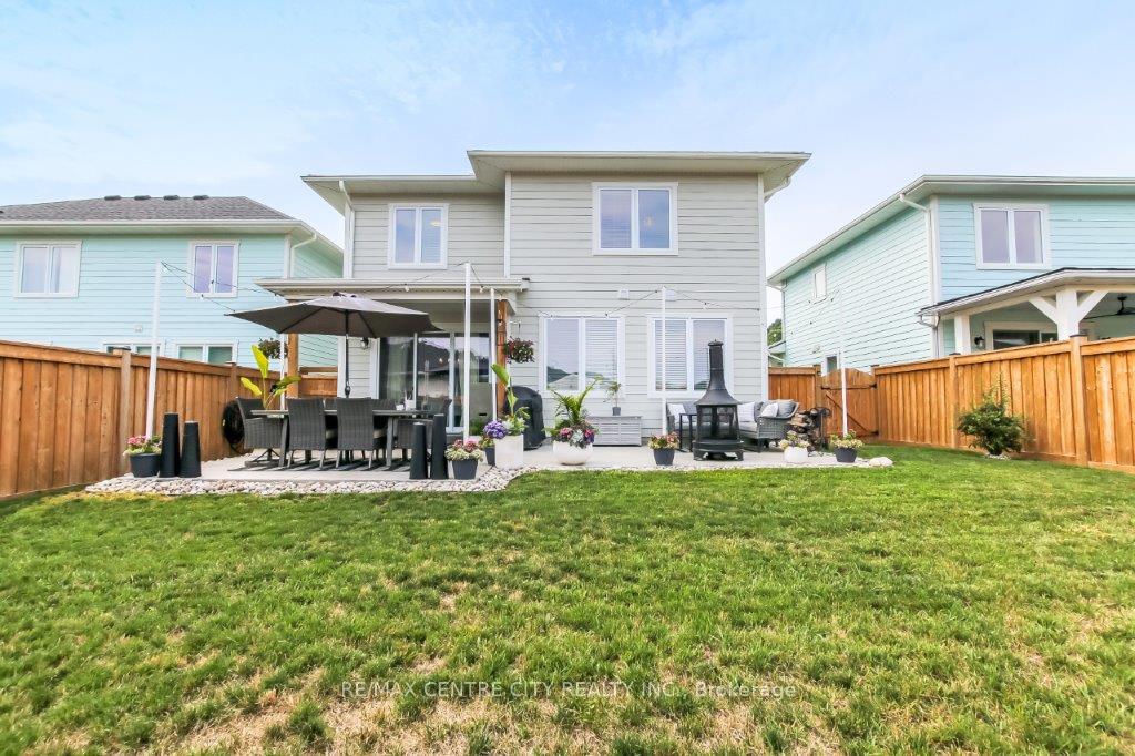 Photo 34 of 416 Breakwater Boulevard, Central Elgin, Rural Central Elgin — HOMEH