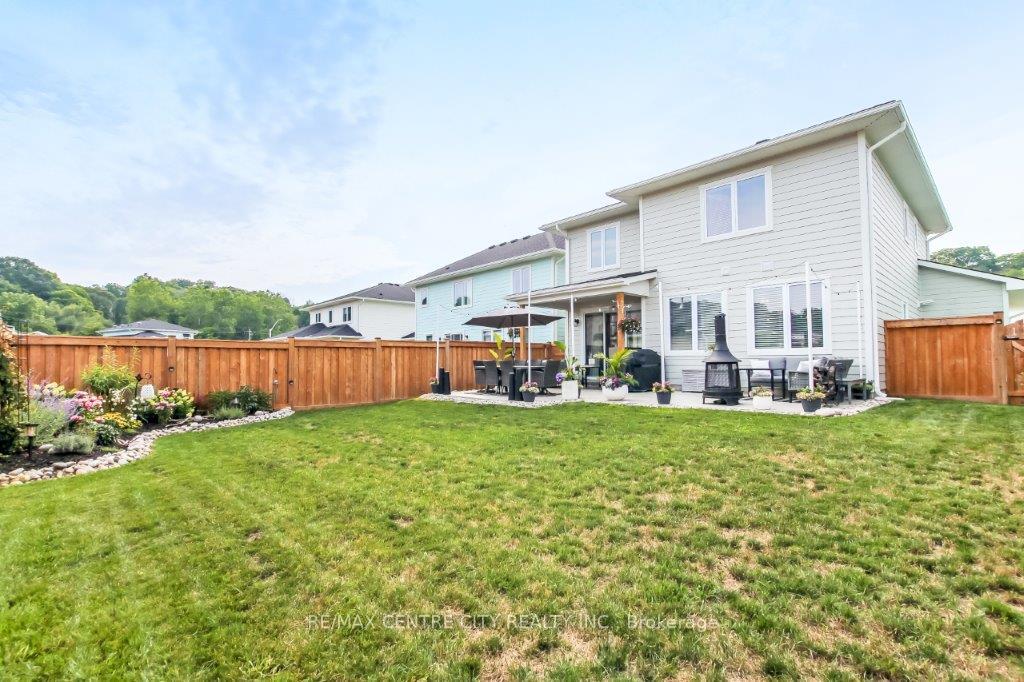 Photo 36 of 416 Breakwater Boulevard, Central Elgin, Rural Central Elgin — HOMEH