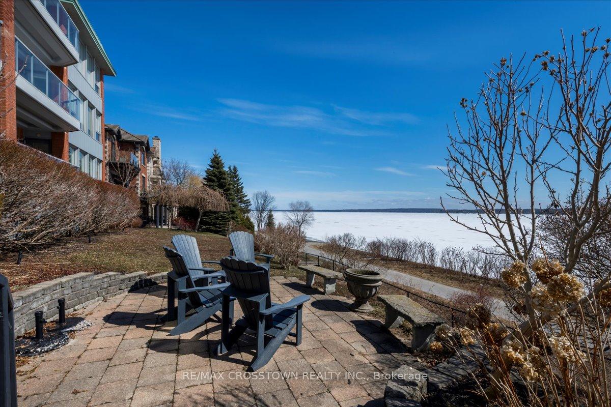 Photo 24 of Unit 301, 21 Kempenfelt Drive, Barrie, North Shore — HOMEH