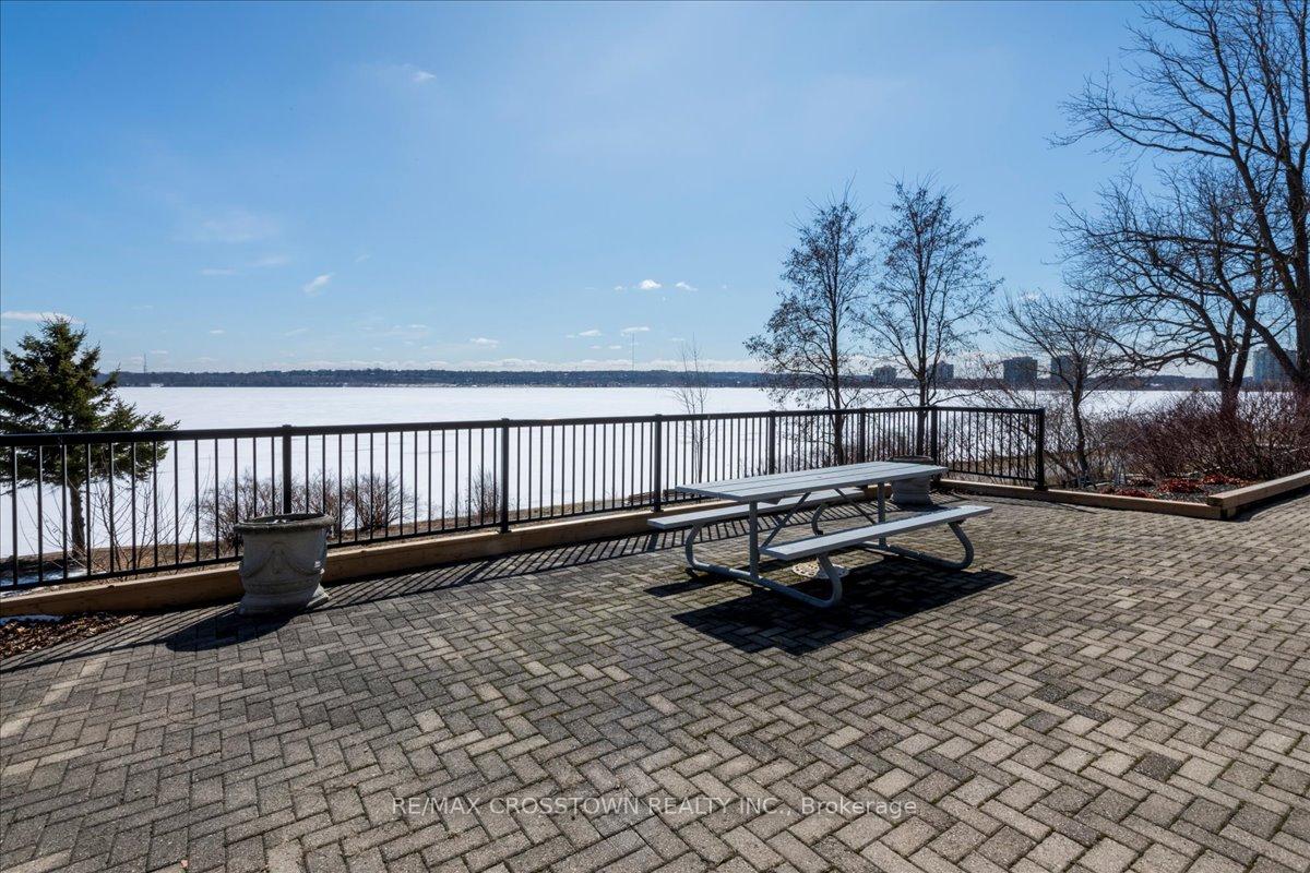 Photo 26 of Unit 301, 21 Kempenfelt Drive, Barrie, North Shore — HOMEH