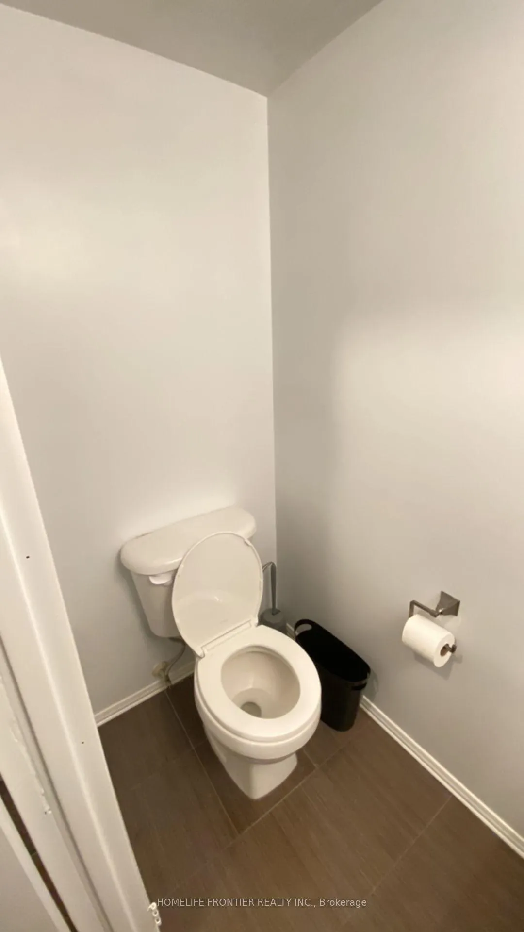 Photo 13 of Unit 205, 180 Dudley Avenue, Markham, Thornhill — HOMEH