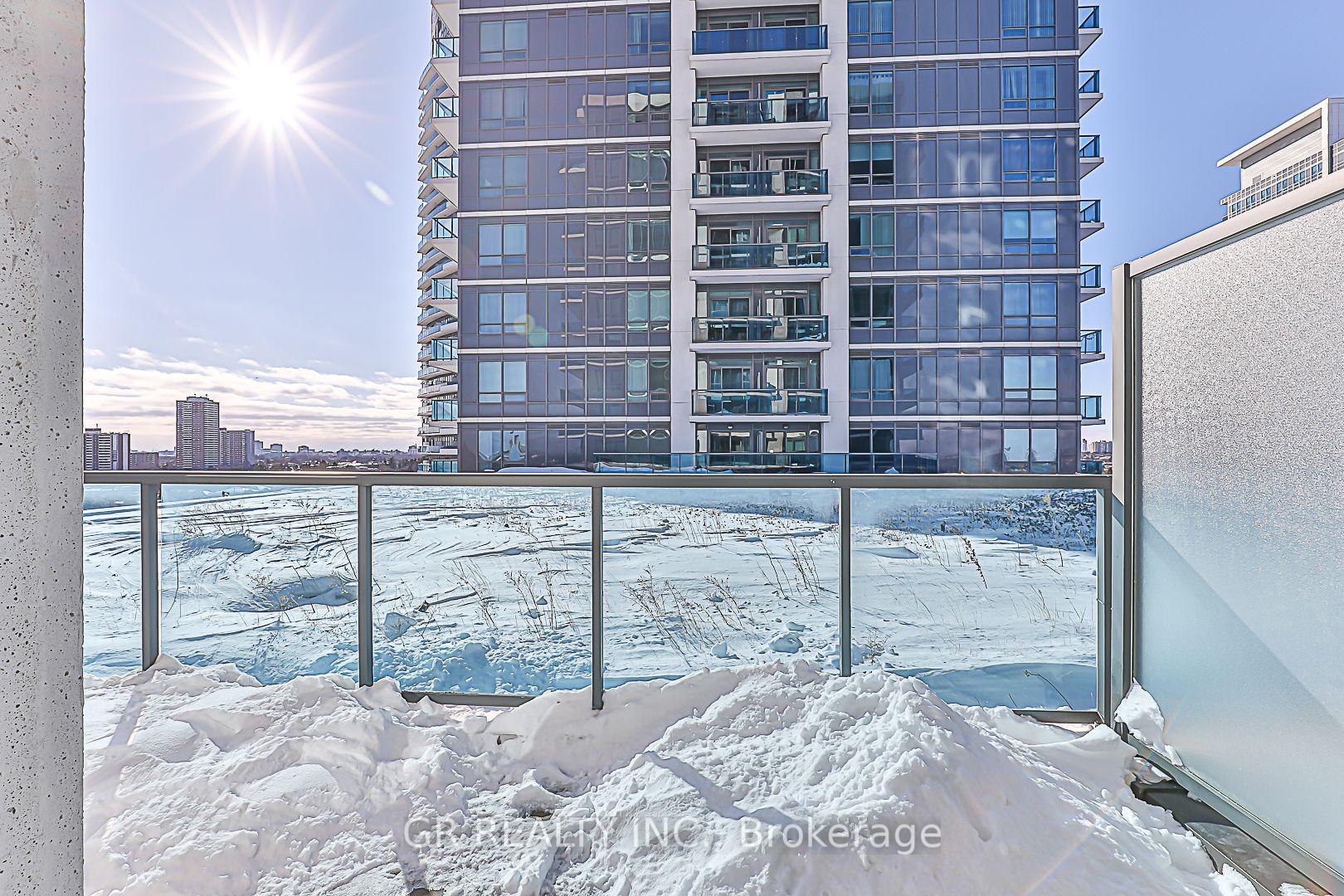 Photo 21 of Unit 910, 7167 Yonge Street, Markham, Grandview — HOMEH