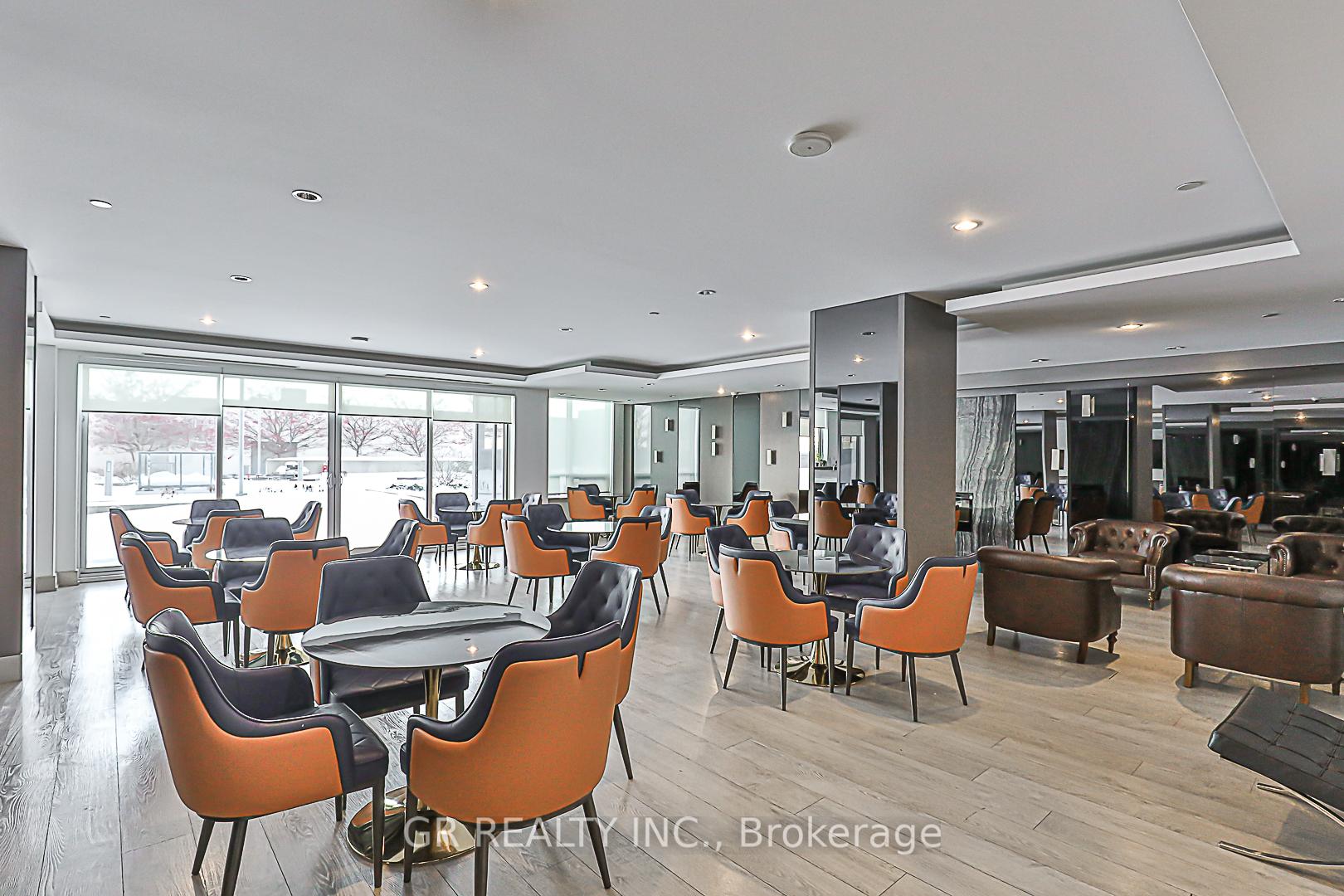 Photo 30 of Unit 910, 7167 Yonge Street, Markham, Grandview — HOMEH