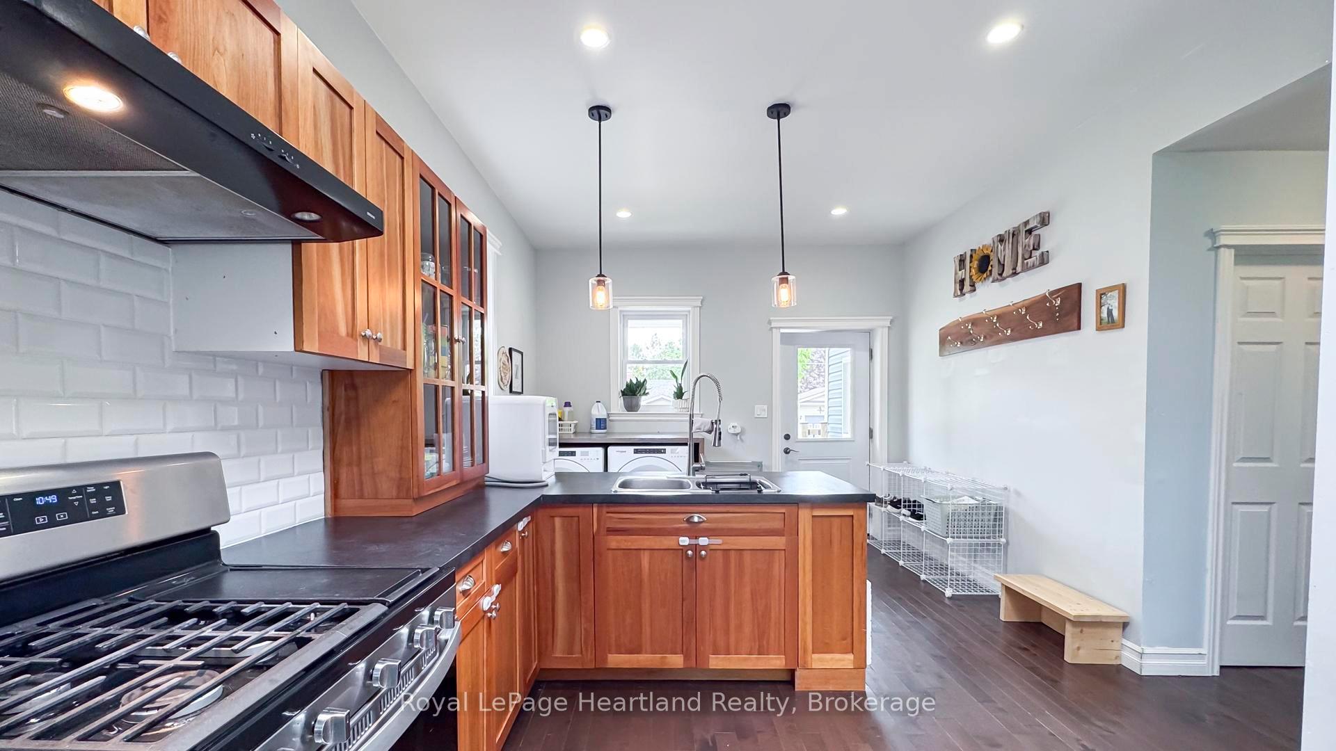 Photo 13 of 134 Townsend Street, Central Huron, Clinton — HOMEH