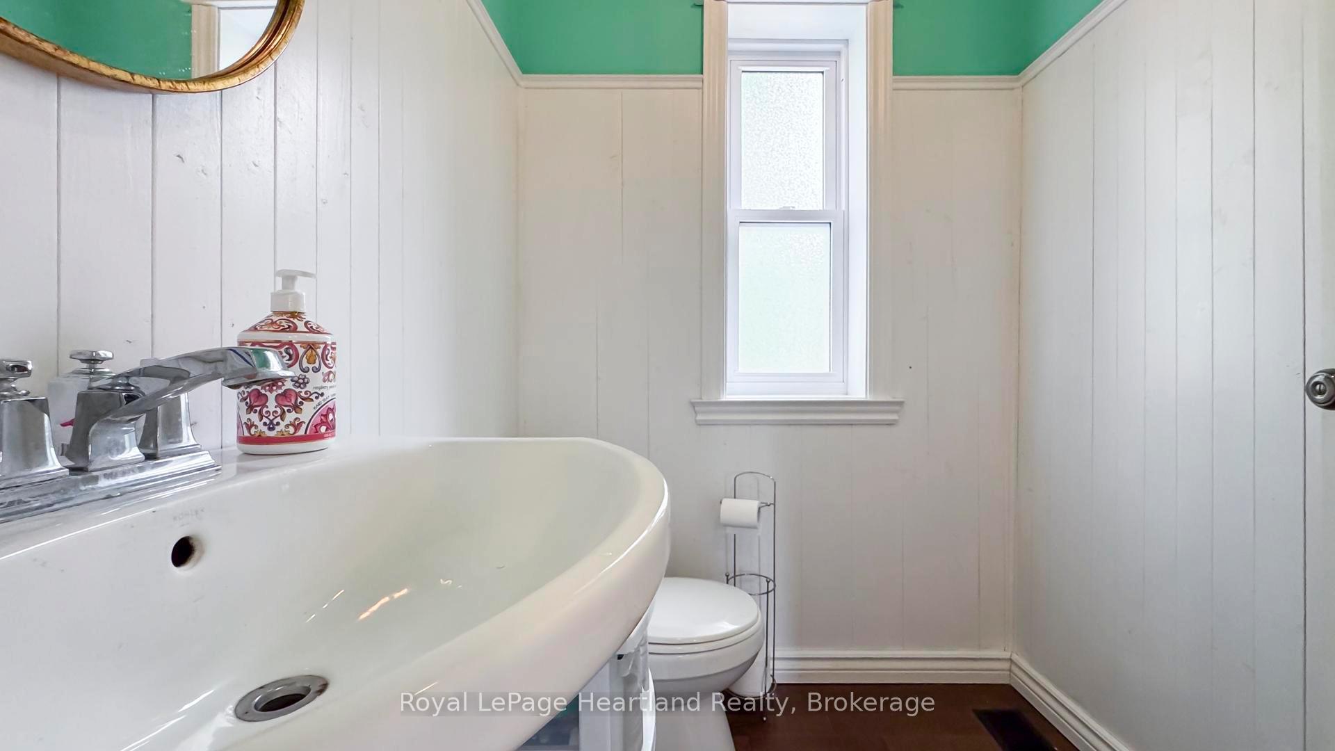 Photo 19 of 134 Townsend Street, Central Huron, Clinton — HOMEH