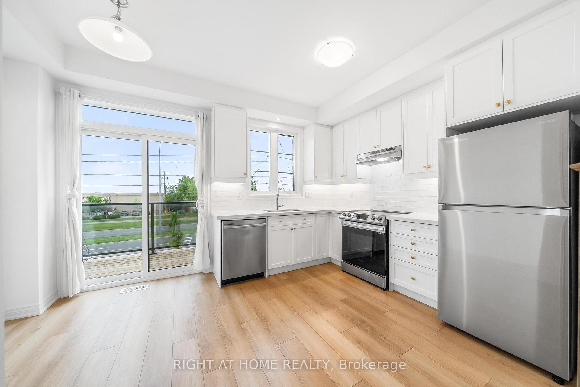 Photo 11 of Unit 9, 120 Court Drive, Brant, Paris — HOMEH