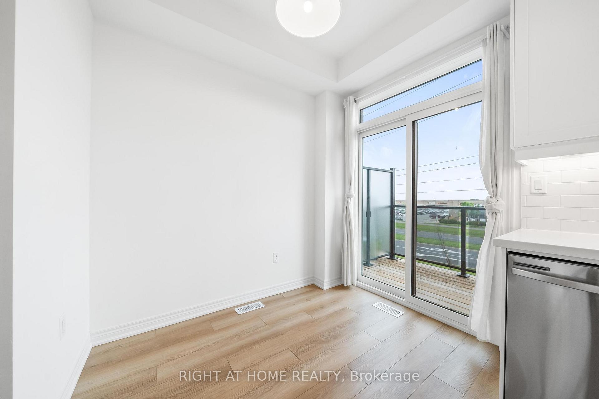 Photo 16 of Unit 9, 120 Court Drive, Brant, Paris — HOMEH