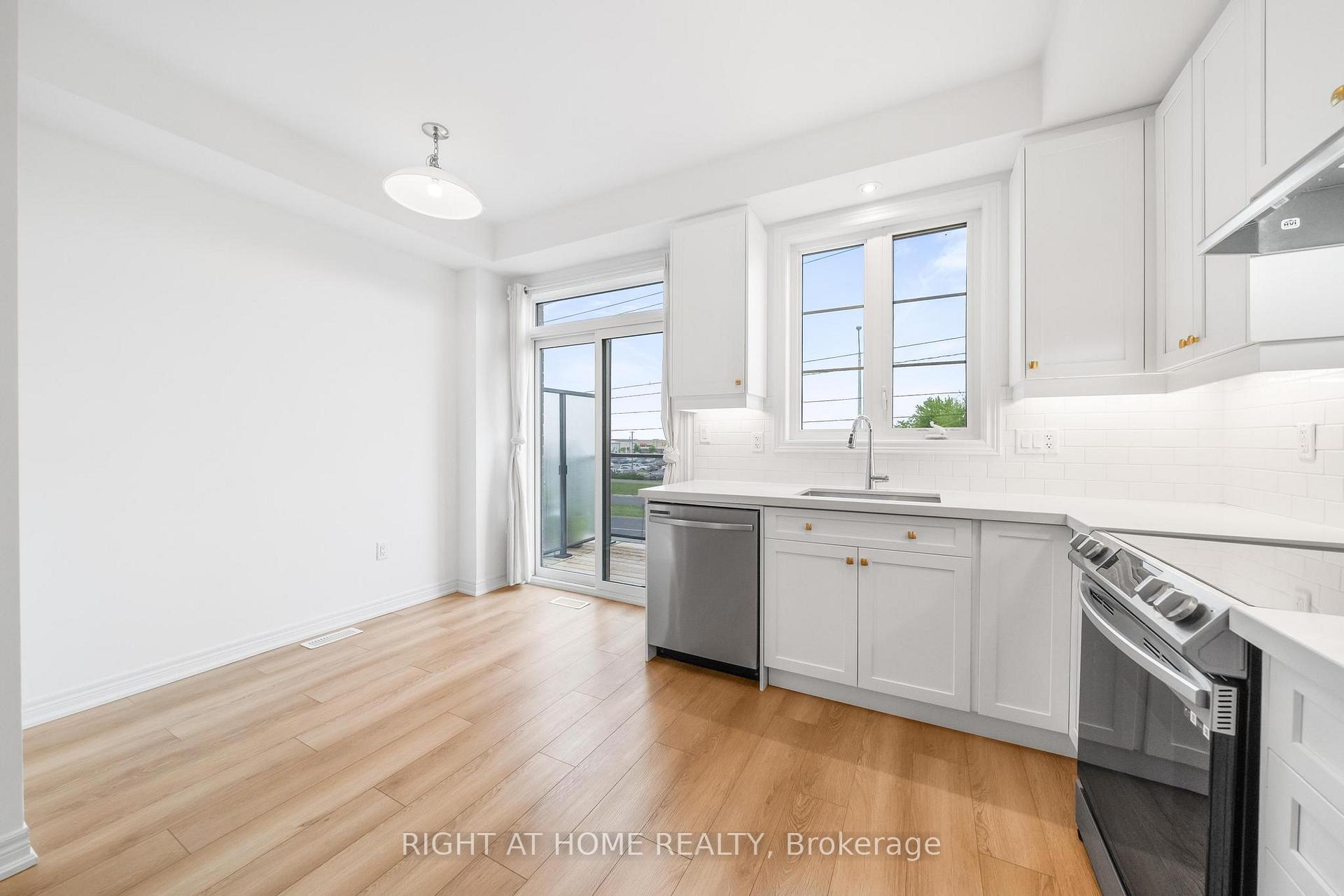 Photo 17 of Unit 9, 120 Court Drive, Brant, Paris — HOMEH