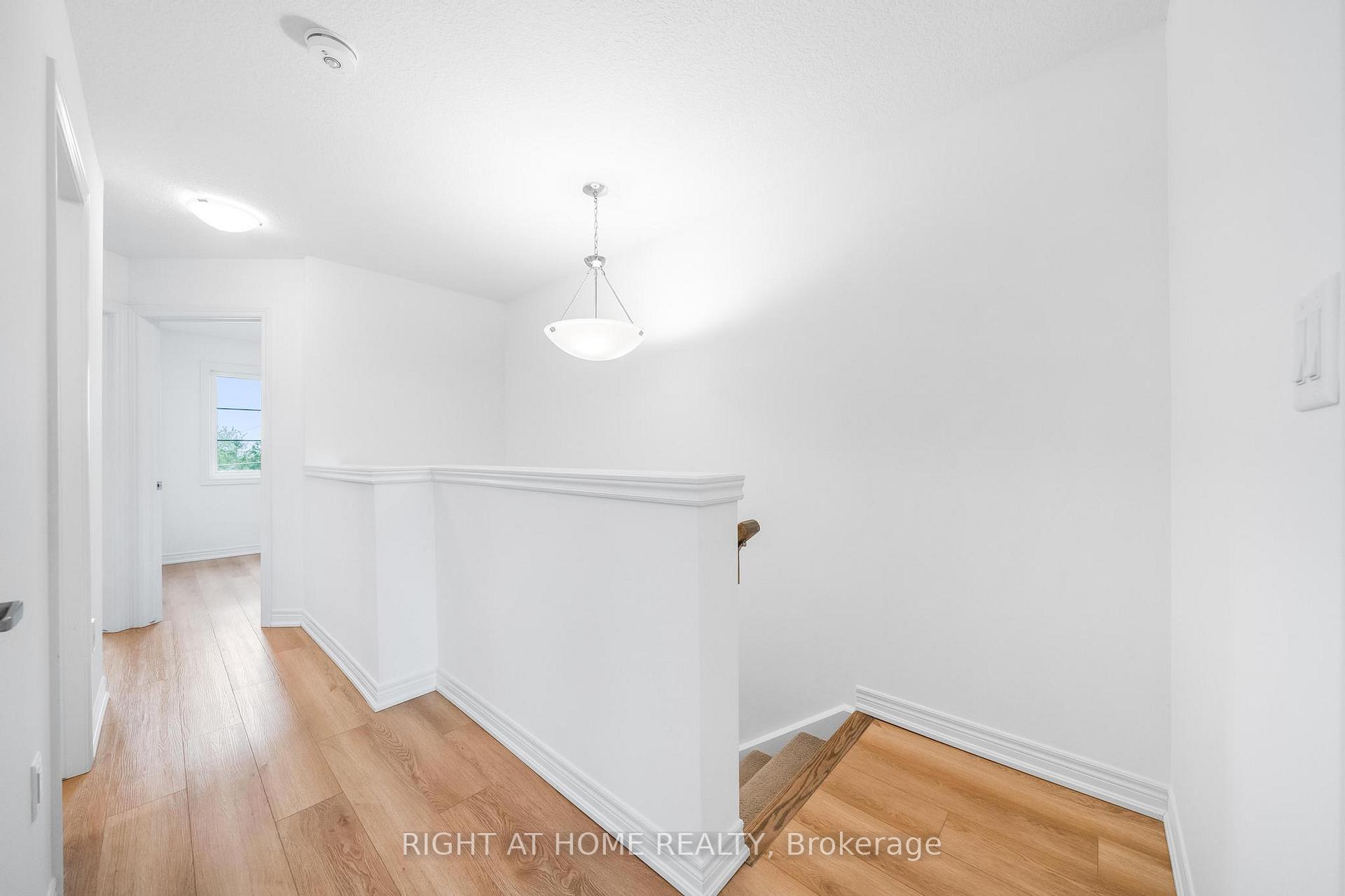 Photo 21 of Unit 9, 120 Court Drive, Brant, Paris — HOMEH