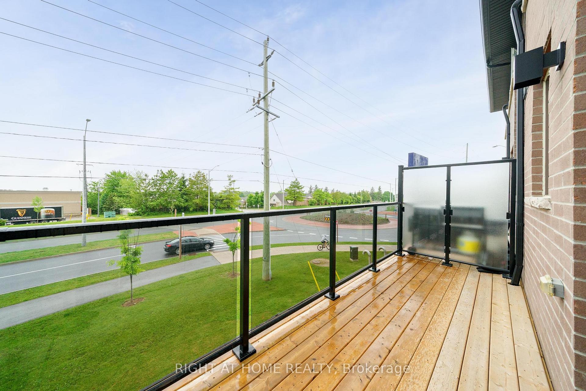 Photo 34 of Unit 9, 120 Court Drive, Brant, Paris — HOMEH