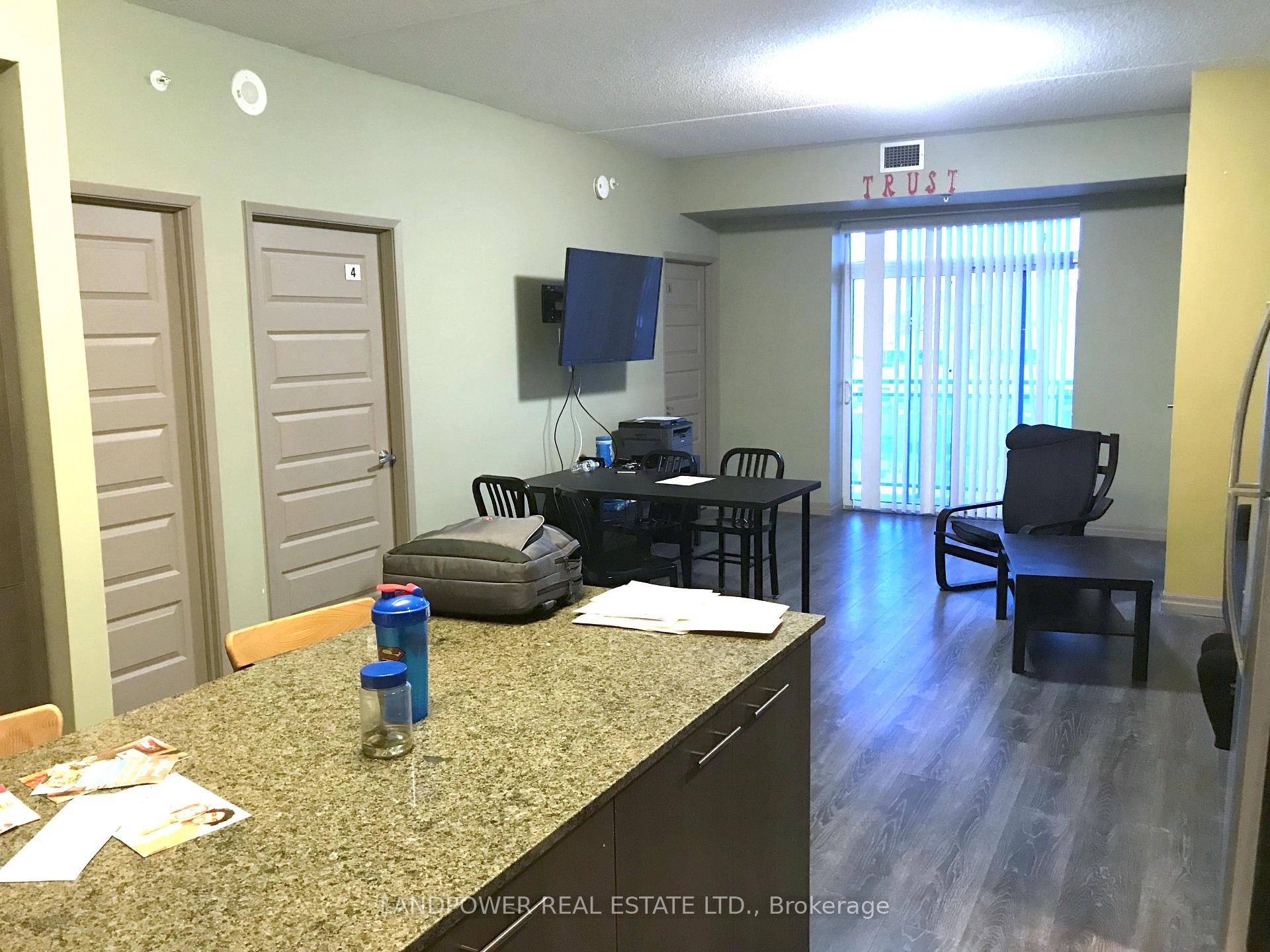 Photo 7 of Unit 606, 8 Hickory Street W, Waterloo — HOMEH