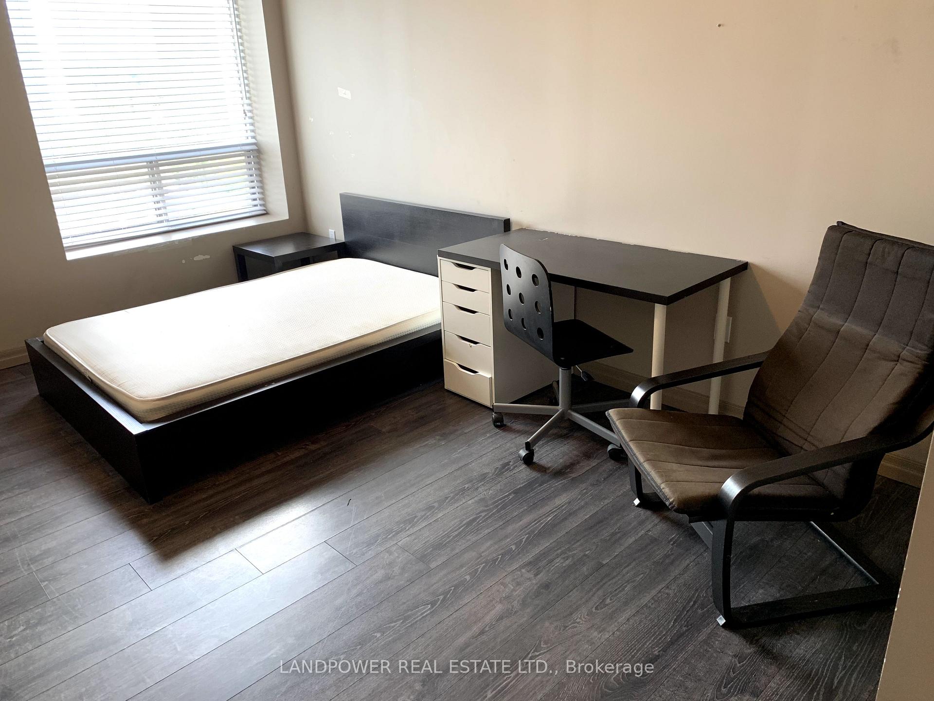 Photo 12 of Unit 606, 8 Hickory Street W, Waterloo — HOMEH