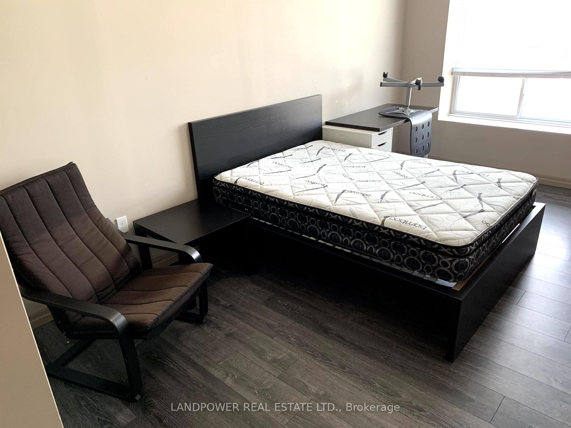 Photo 13 of Unit 606, 8 Hickory Street W, Waterloo — HOMEH