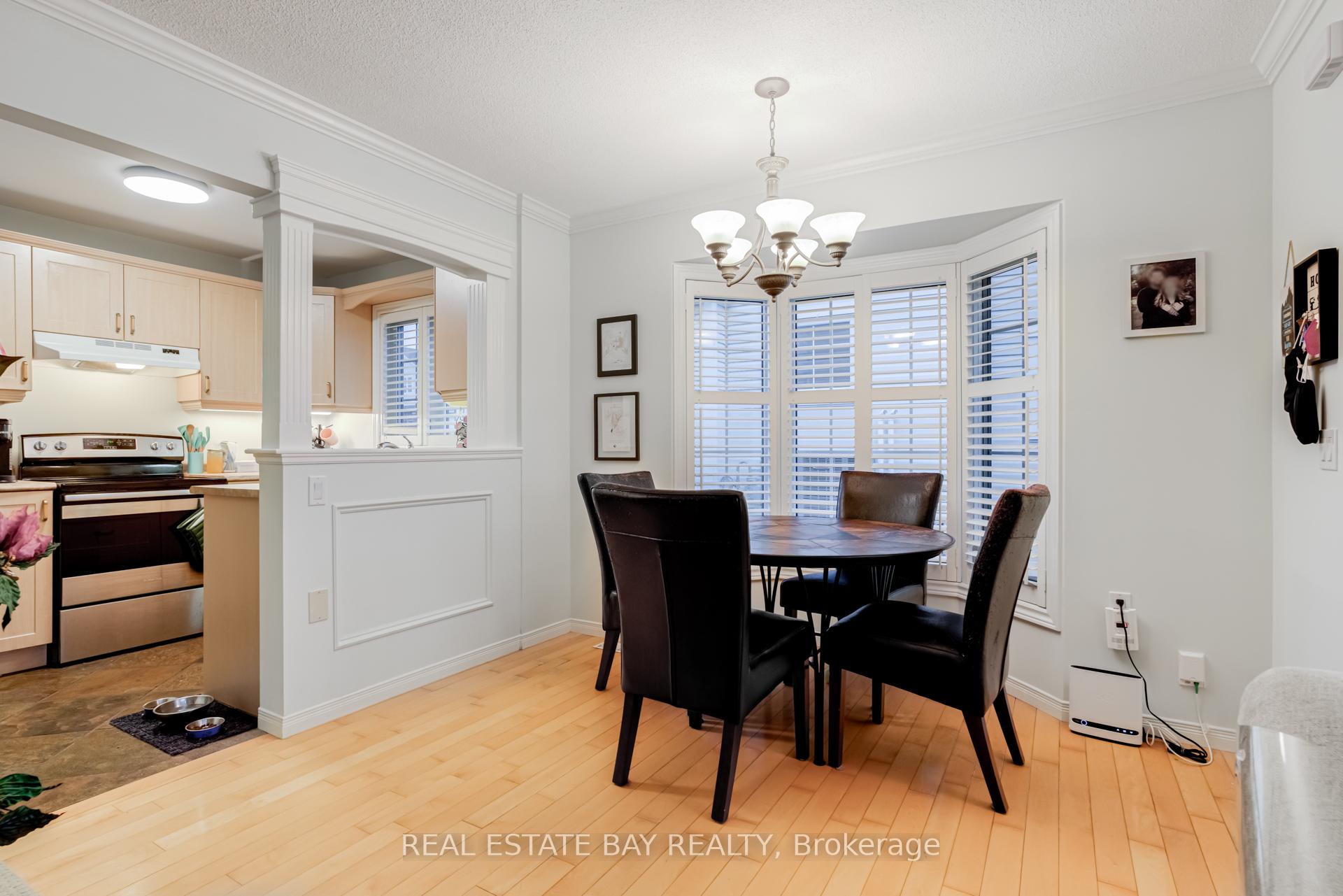 Photo 10 of Unit 7, 1085 Harrogate Drive, Hamilton, Meadowlands — HOMEH