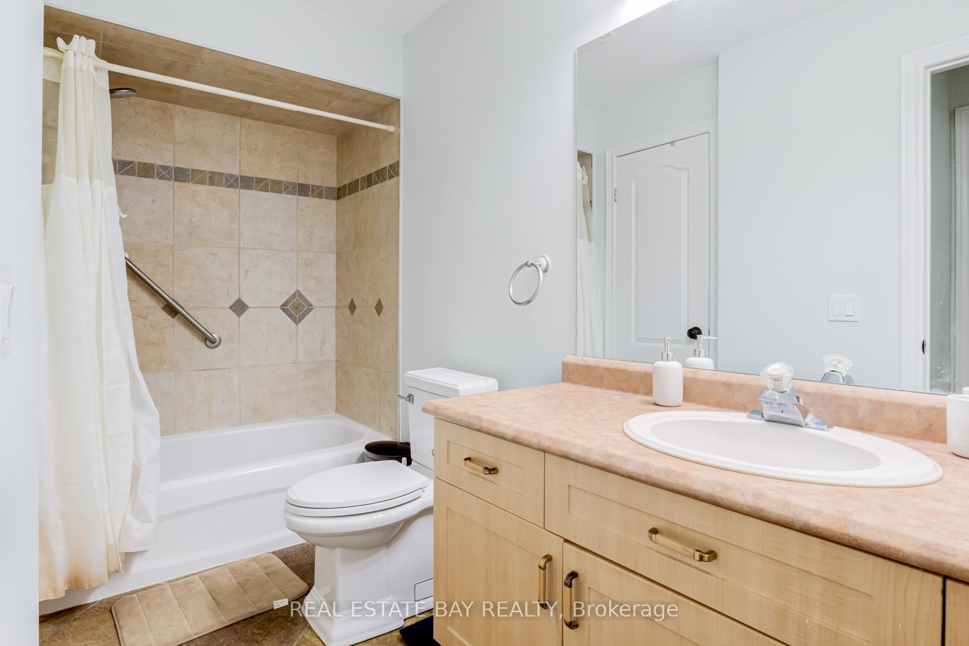 Photo 23 of Unit 7, 1085 Harrogate Drive, Hamilton, Meadowlands — HOMEH