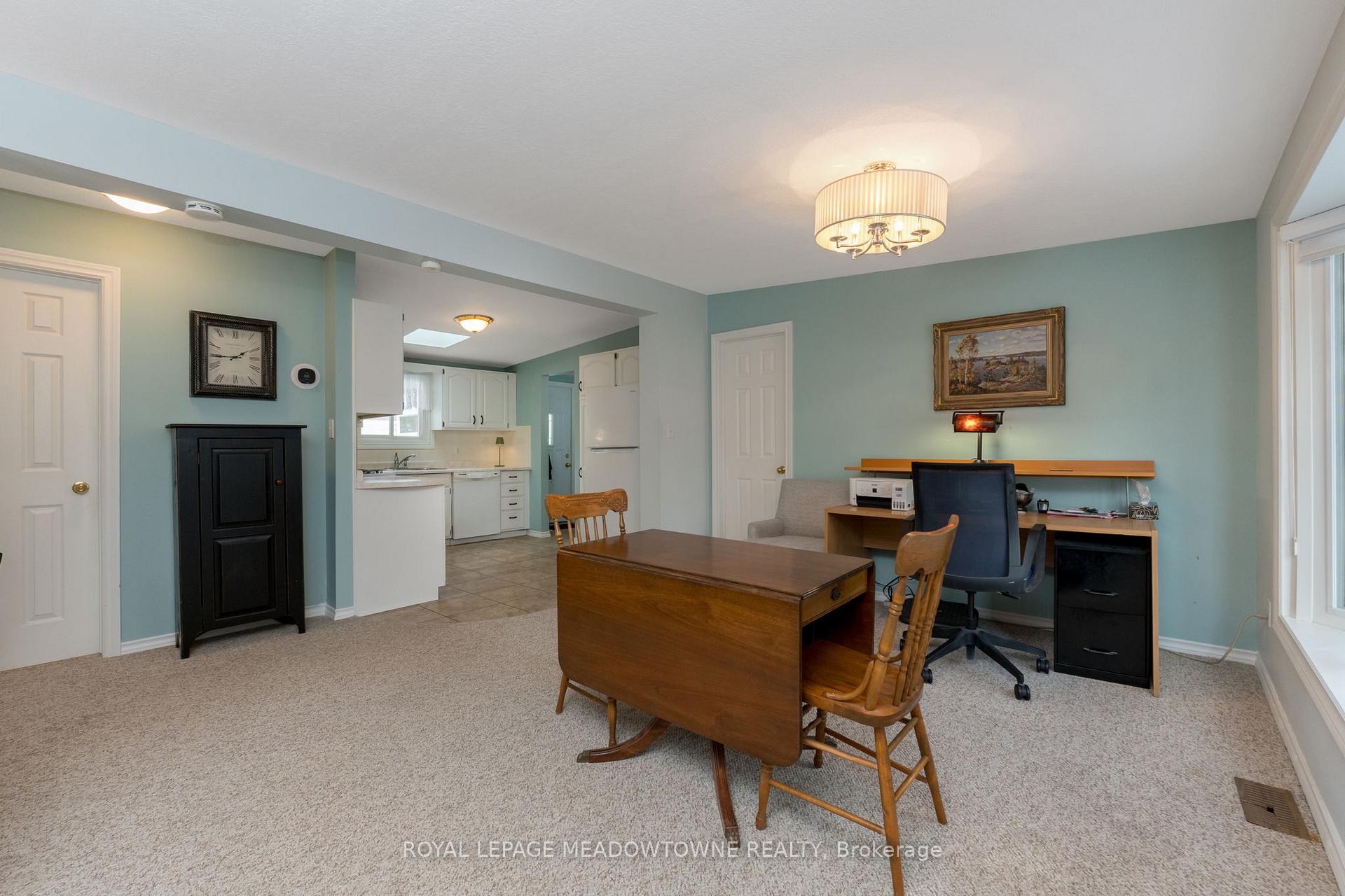 Photo 15 of 13 Bush Lane, Puslinch, Rural Puslinch East — HOMEH