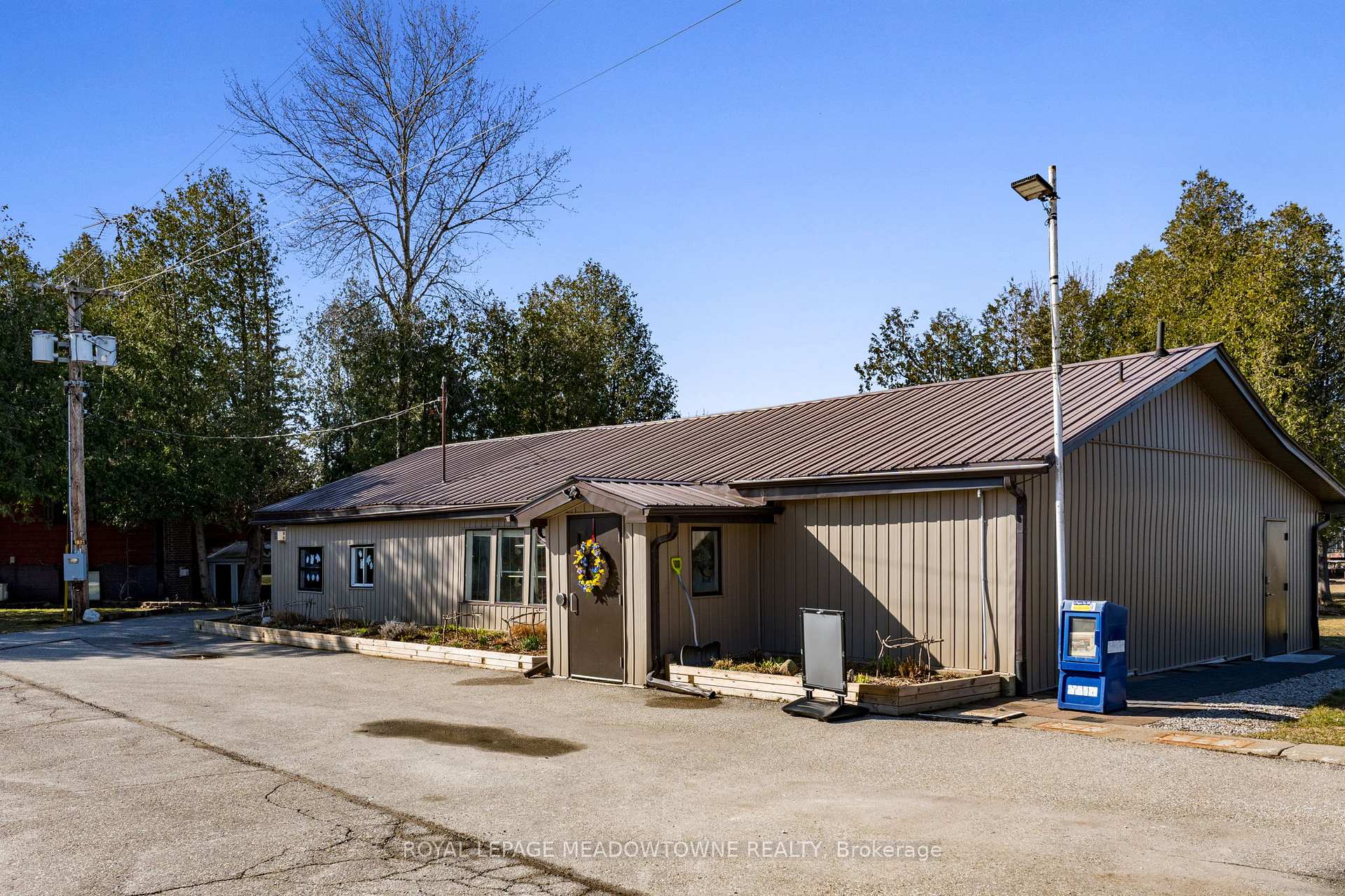 Photo 40 of 13 Bush Lane, Puslinch, Rural Puslinch East — HOMEH