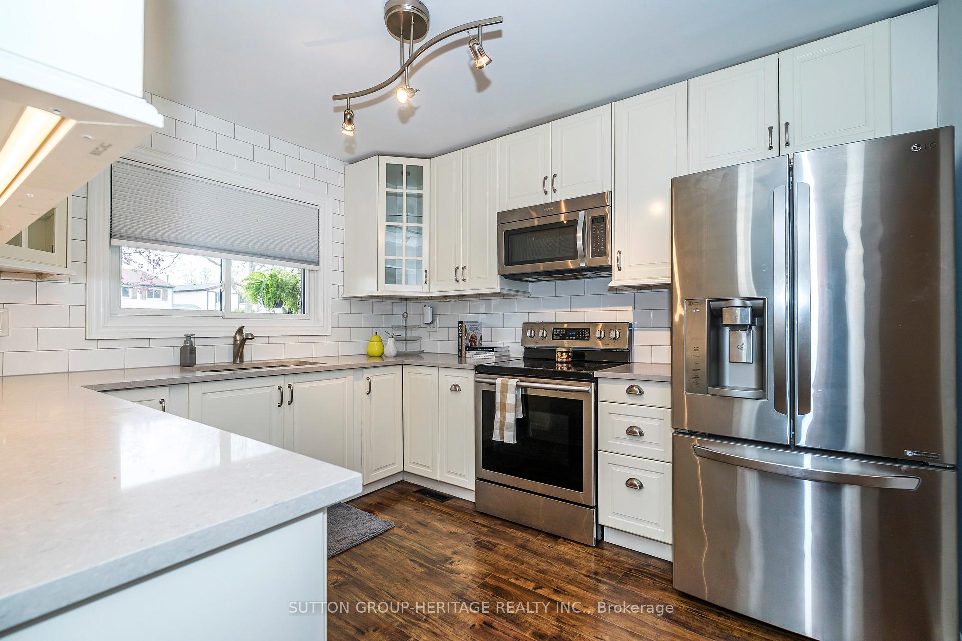 Photo 8 of 44 Banner Crescent, Ajax, South West — HOMEH