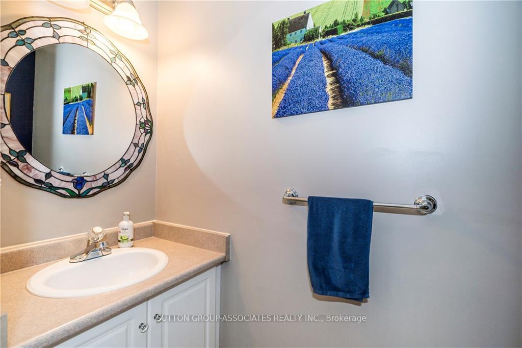 Photo 15 of Unit 51, 485 Green Road, Hamilton, Stoney Creek — HOMEH