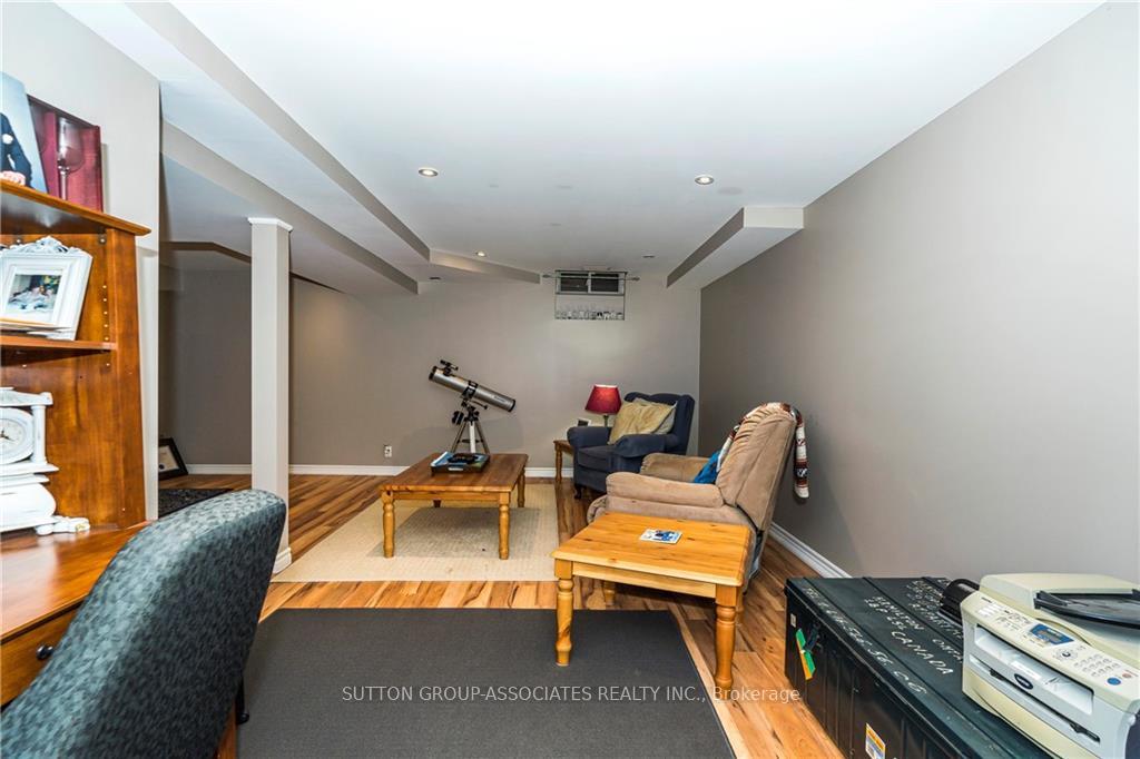 Photo 30 of Unit 51, 485 Green Road, Hamilton, Stoney Creek — HOMEH