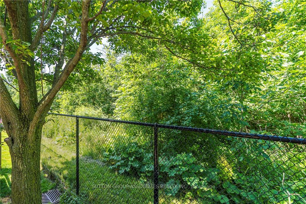 Photo 37 of Unit 51, 485 Green Road, Hamilton, Stoney Creek — HOMEH