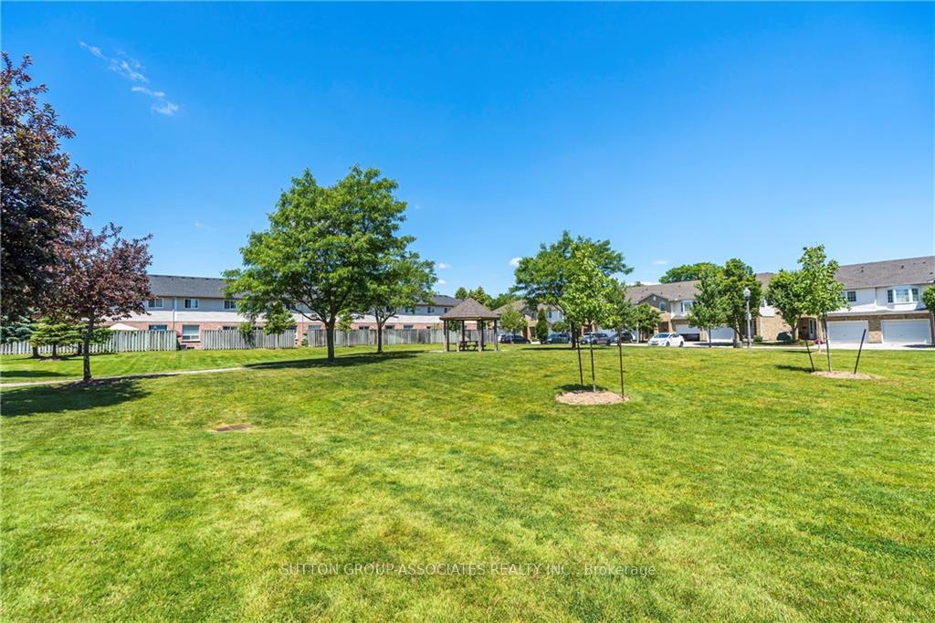 Photo 40 of Unit 51, 485 Green Road, Hamilton, Stoney Creek — HOMEH