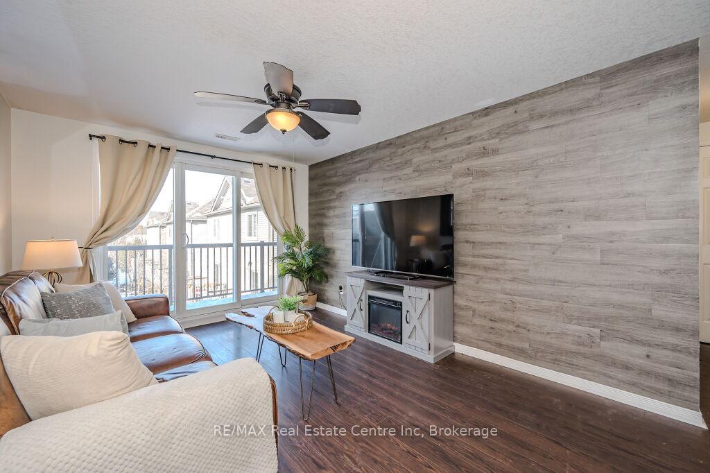 Photo 1 of Unit 21, 35 Mountford Drive, Guelph, Grange Road — HOMEH