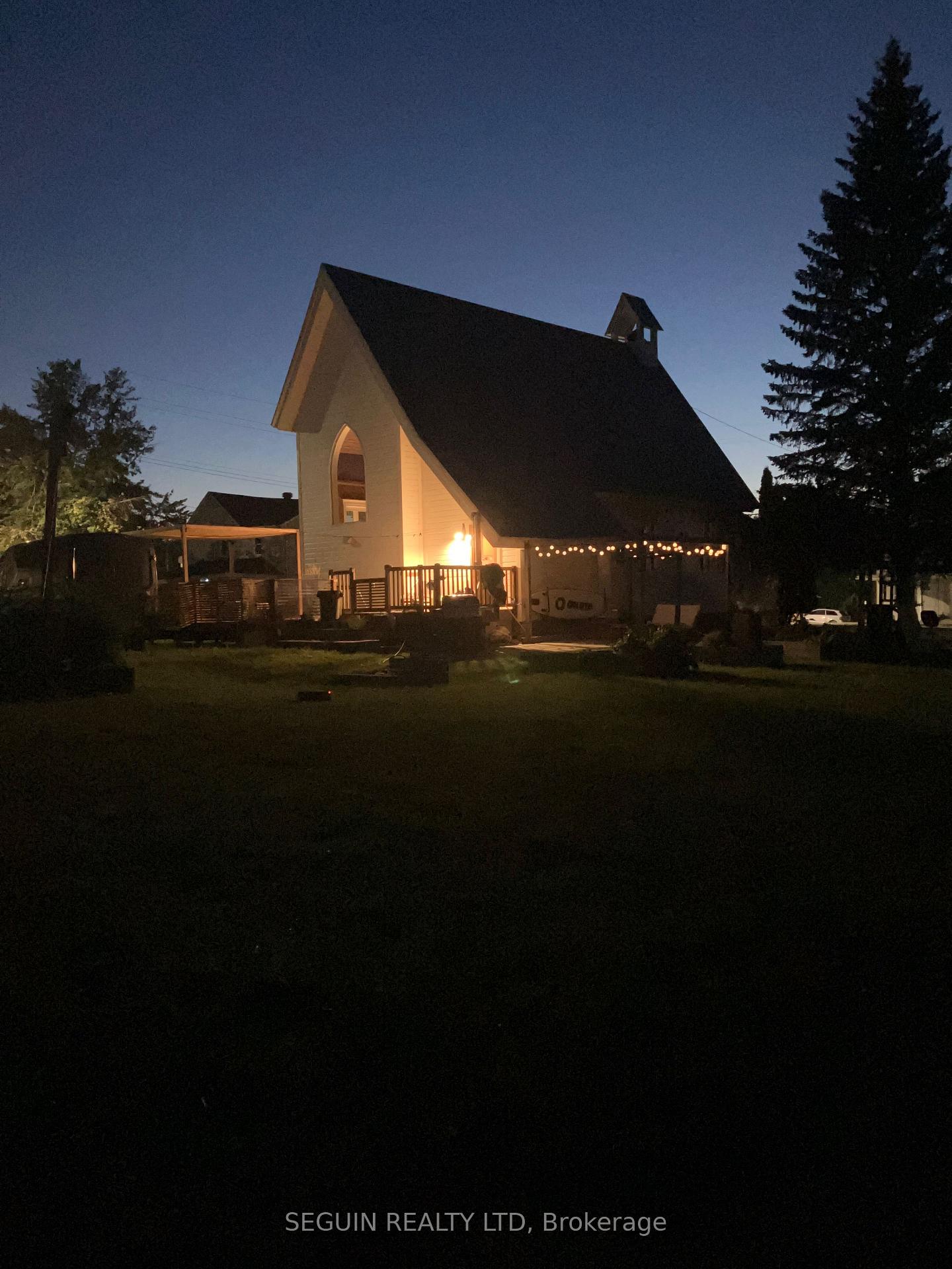 Photo 9 of 903 Front Road W, Champlain, L'Orignal — HOMEH