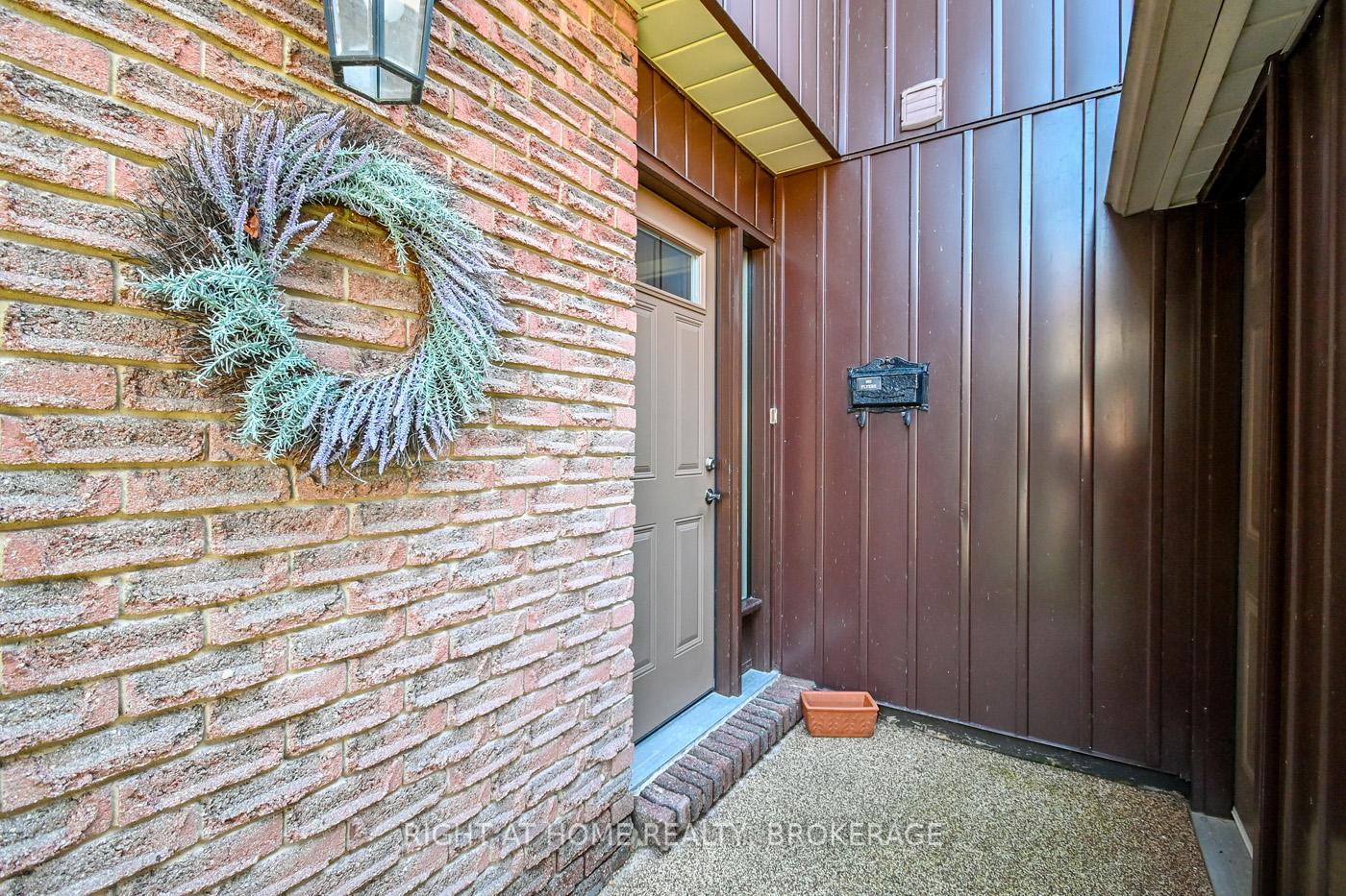 Photo 24 of Unit 45, 122 Lakeshore Road, St. Catharines, Lakeport — HOMEH