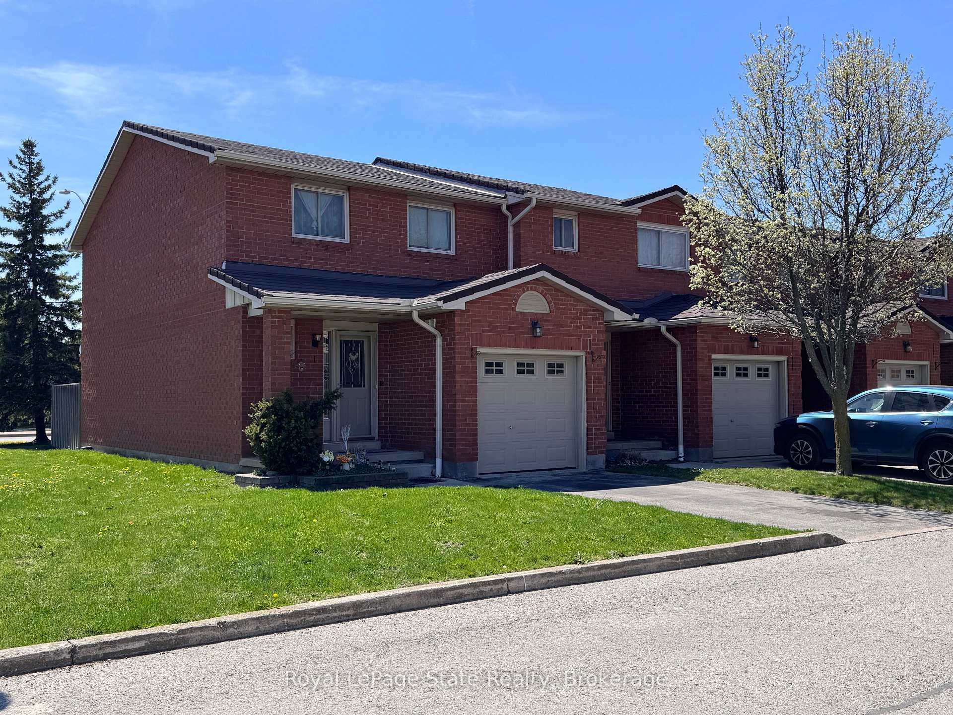 Photo 1 of Unit 1, 391 Stone Church Road E, Hamilton, Crerar — HOMEH