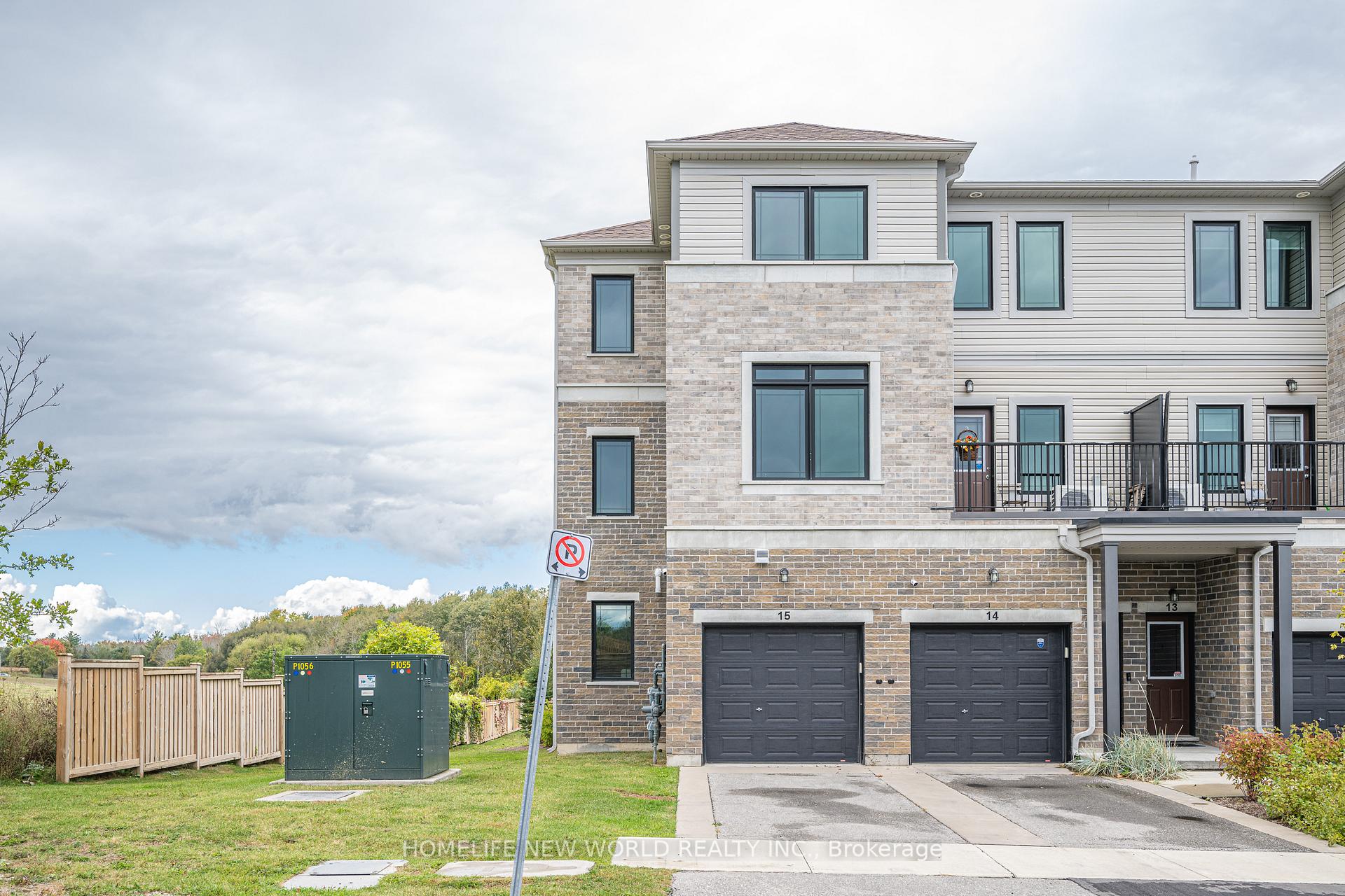 Front of Unit 15, 107 Westra Drive