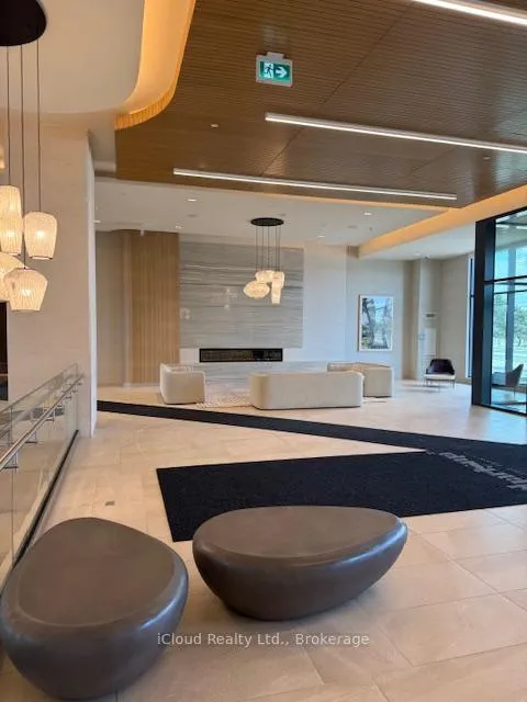 Photo 4 of Unit 921, 8960 Jane Street, Vaughan, Vellore Village — HOMEH