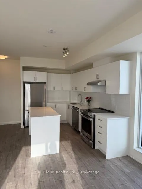 Photo 13 of Unit 921, 8960 Jane Street, Vaughan, Vellore Village — HOMEH