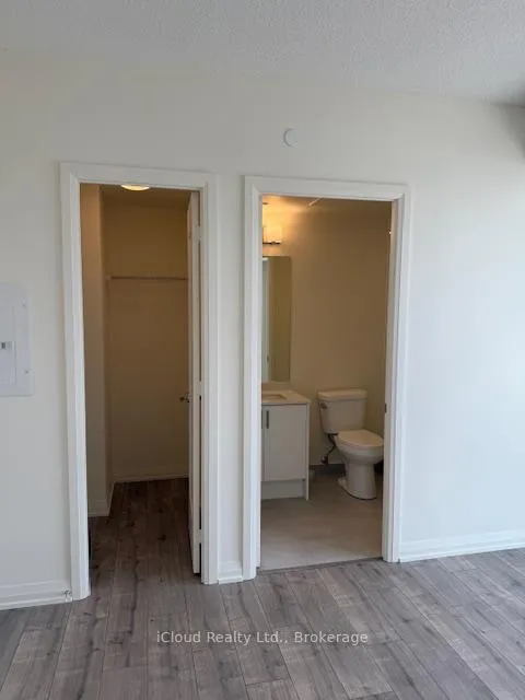 Photo 23 of Unit 921, 8960 Jane Street, Vaughan, Vellore Village — HOMEH