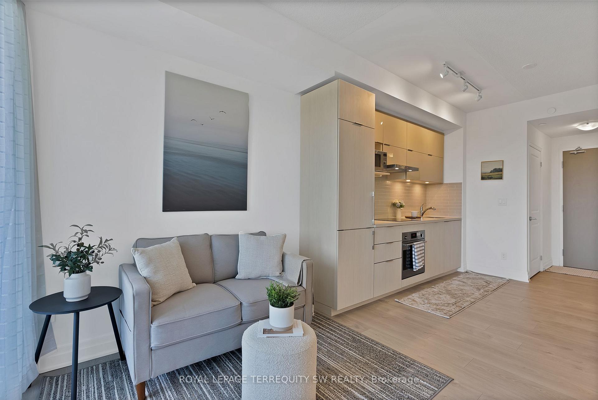 Photo 8 of Unit 616, 10 Rouge Valley Drive W, Markham, Unionville — HOMEH