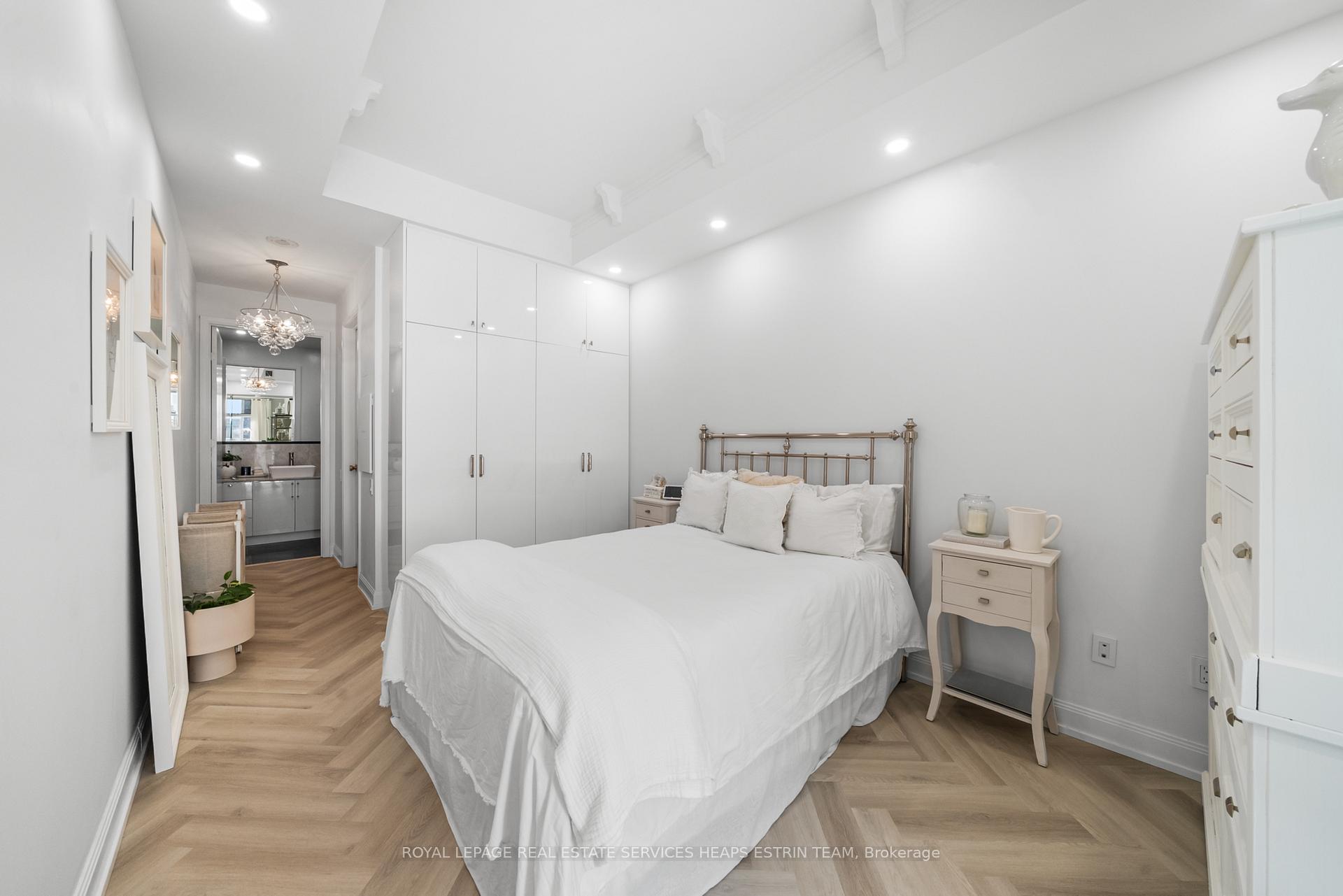 Photo 17 of Unit 409, 2181 Yonge Street, Toronto, Mount Pleasant West — HOMEH