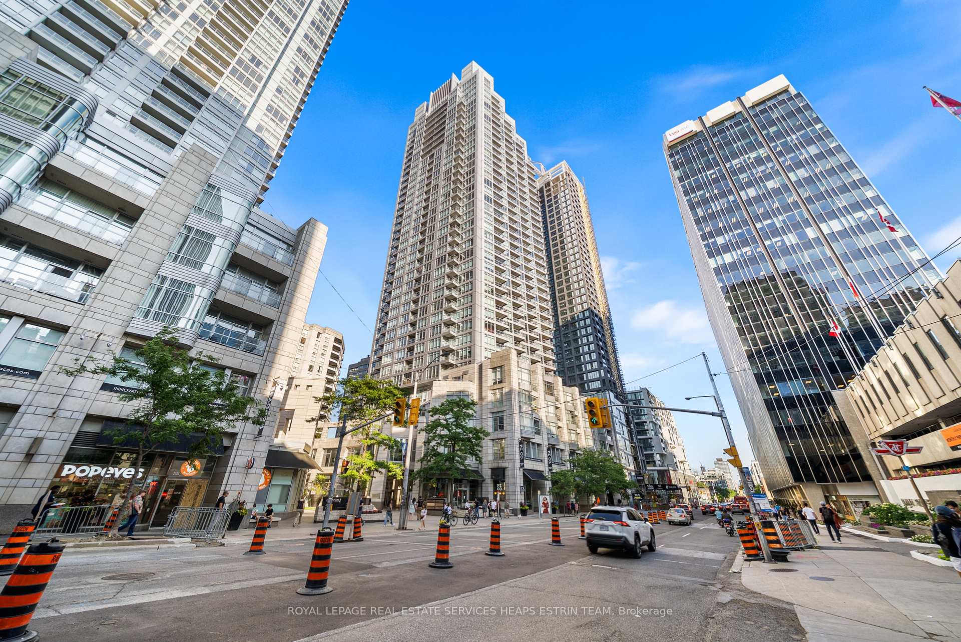 Photo 27 of Unit 409, 2181 Yonge Street, Toronto, Mount Pleasant West — HOMEH