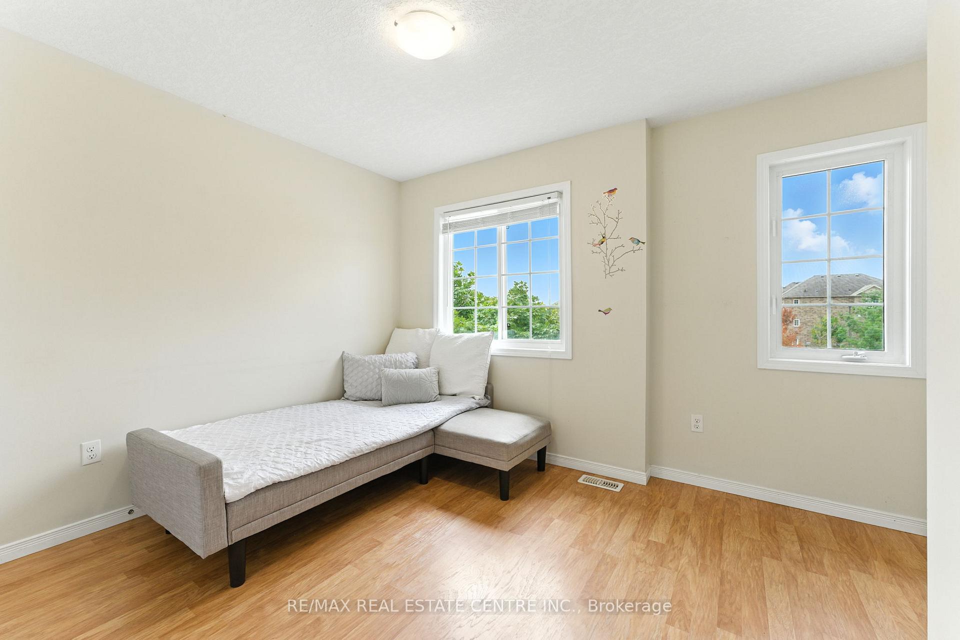 Photo 21 of Unit 59, 35 Mountford Drive, Guelph, Grange Road — HOMEH