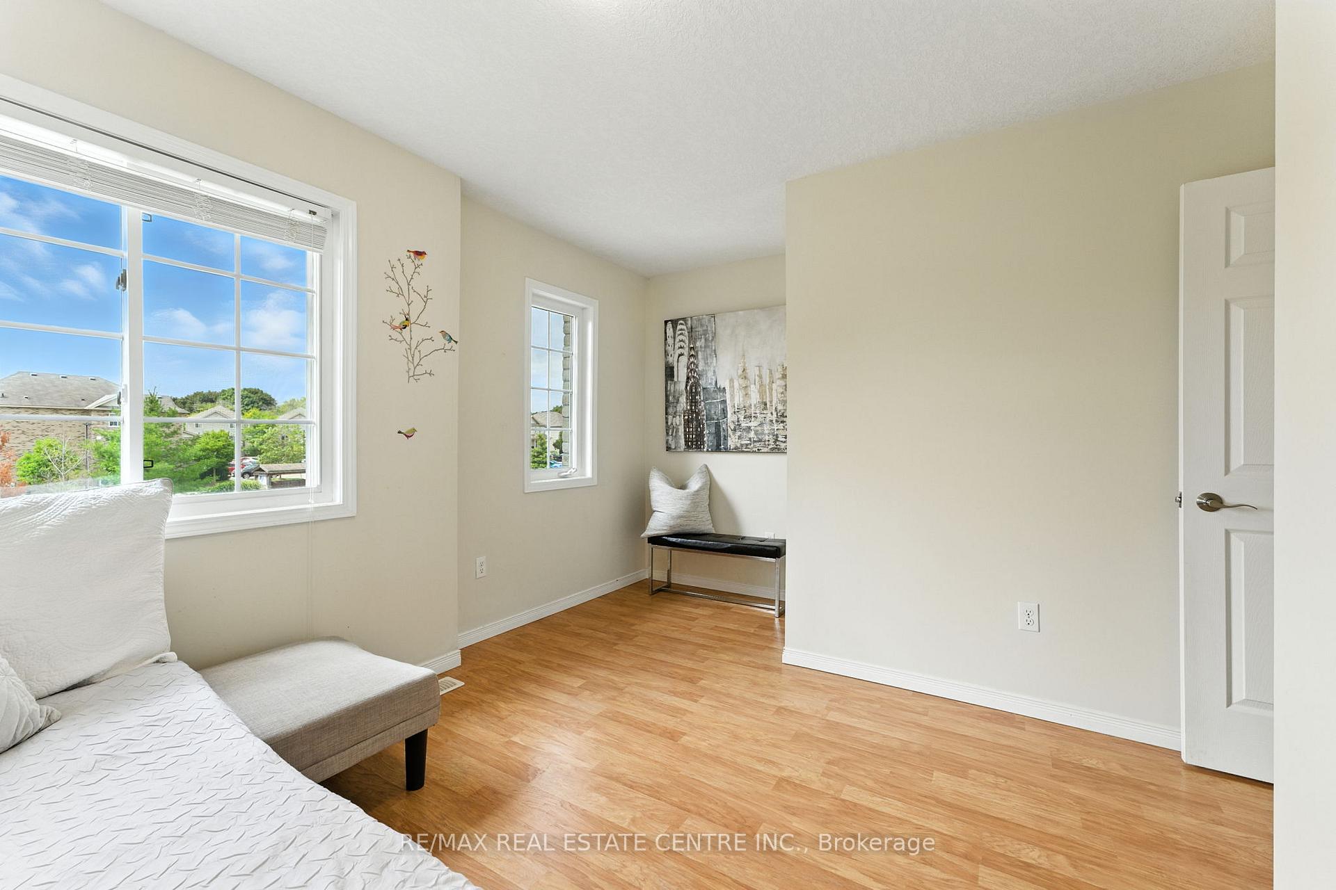 Photo 22 of Unit 59, 35 Mountford Drive, Guelph, Grange Road — HOMEH