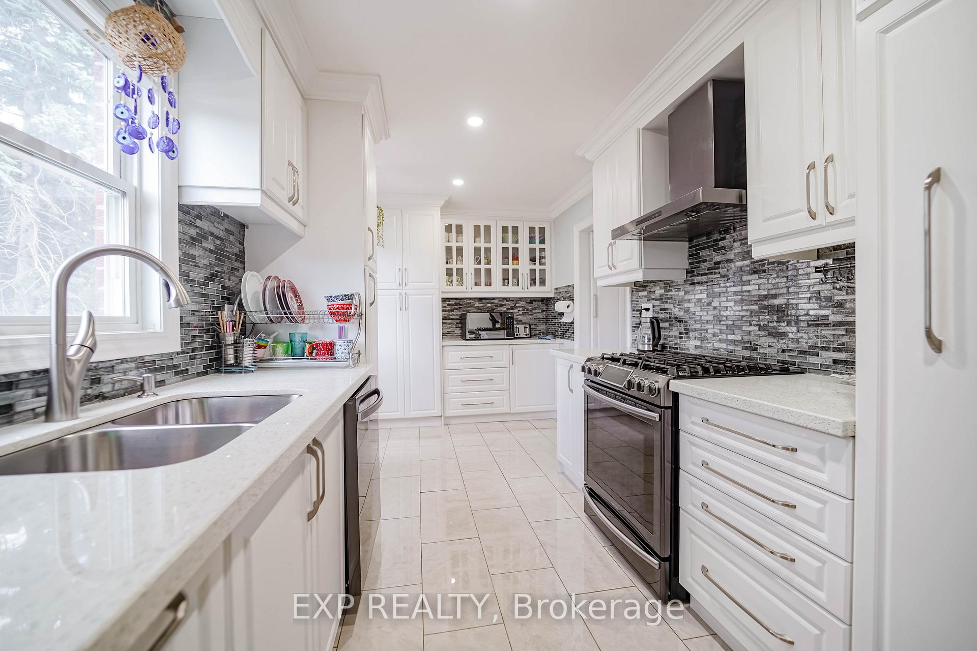 Photo 17 of Unit 30, 288 Simonston Boulevard, Markham, German Mills — HOMEH