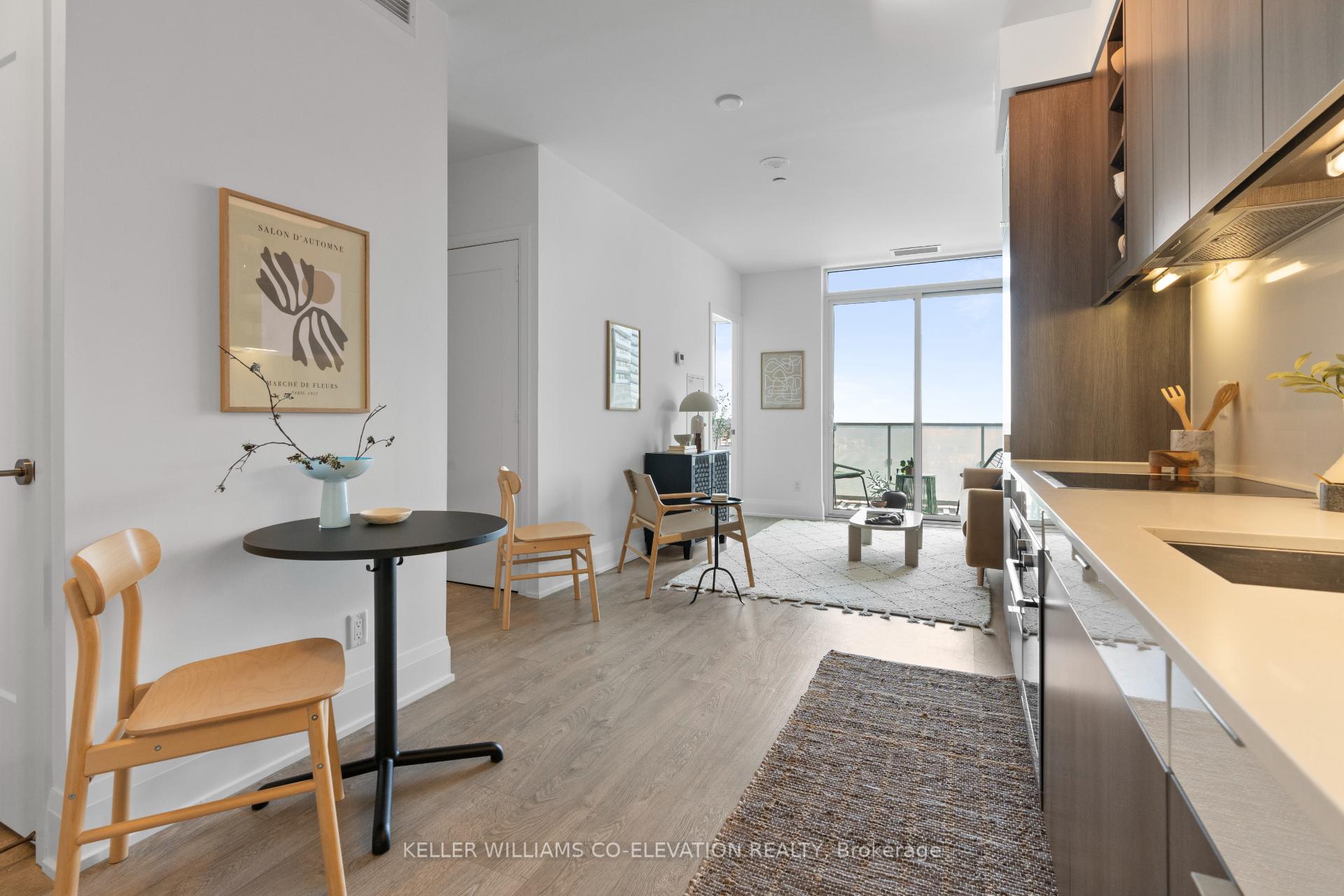 Photo 9 of Unit 2303, 101 Erskine Avenue, Toronto, Mount Pleasant West — HOMEH