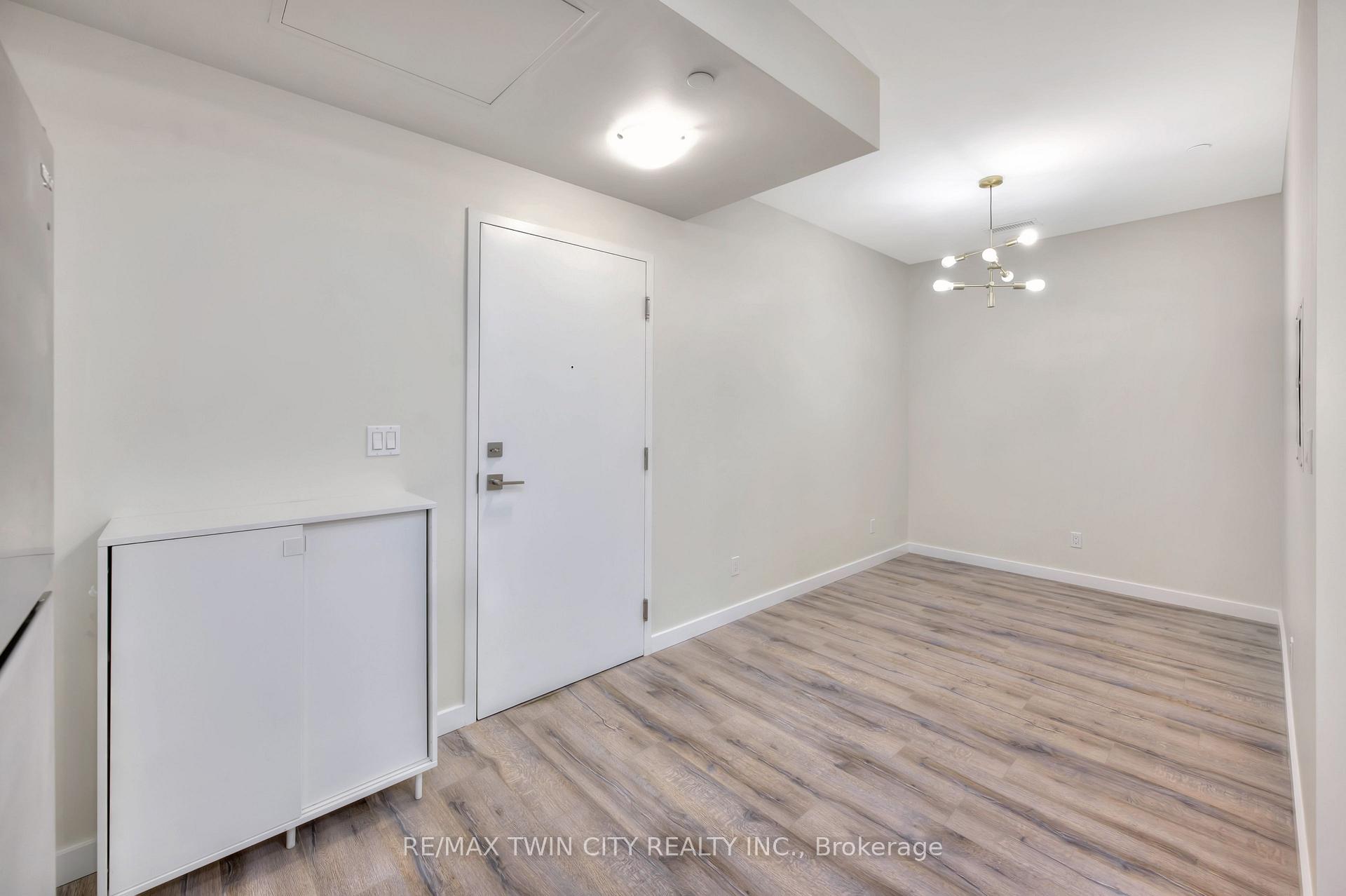 Photo 6 of Unit 520, 690 King Street W, Kitchener, KW Hospital — HOMEH