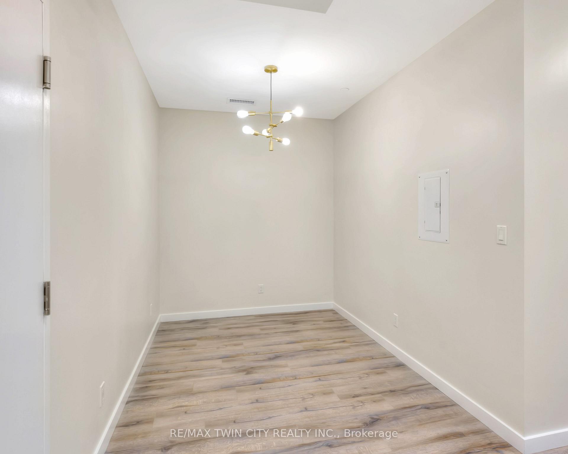 Photo 7 of Unit 520, 690 King Street W, Kitchener, KW Hospital — HOMEH