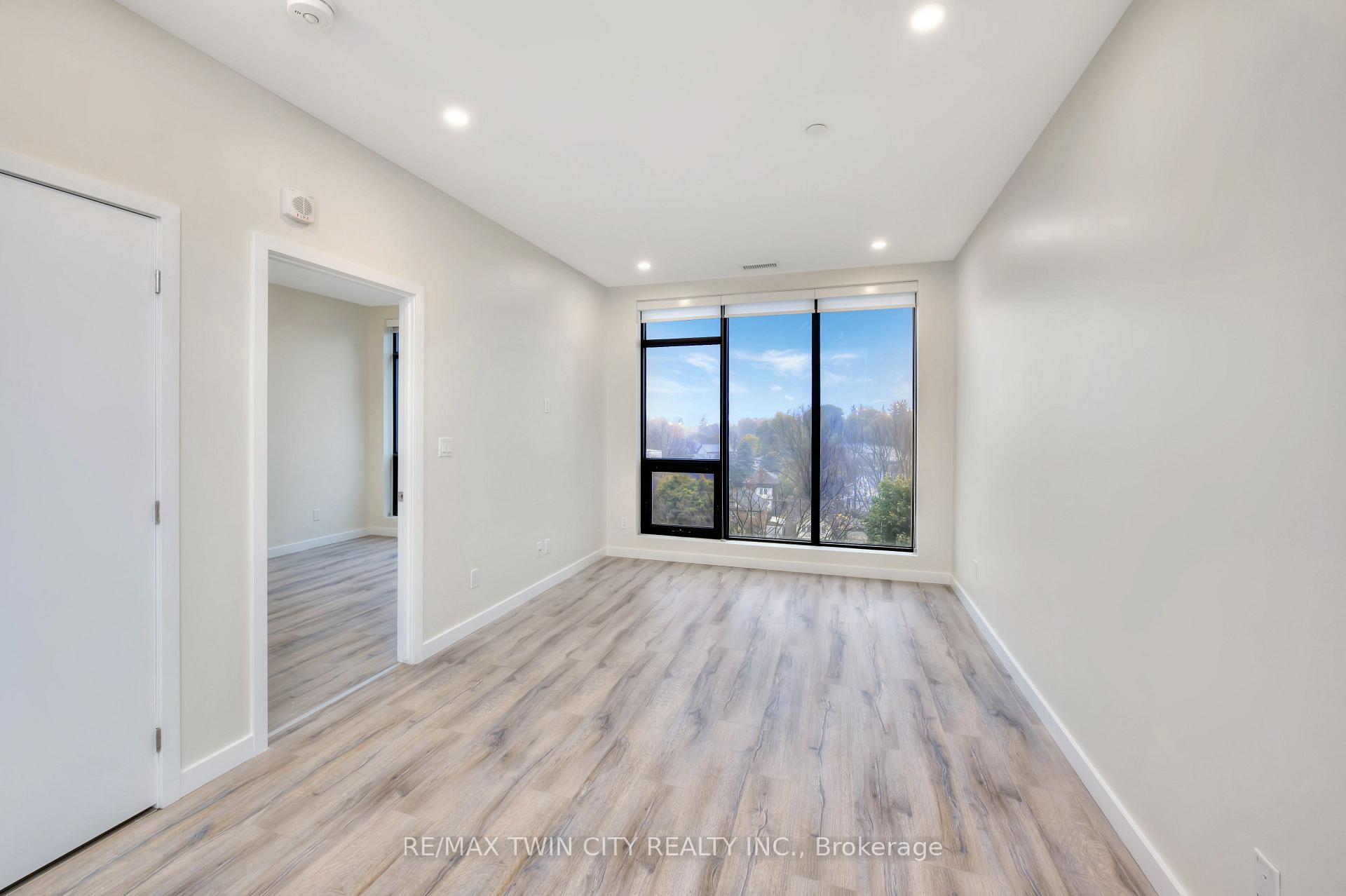 Photo 16 of Unit 520, 690 King Street W, Kitchener, KW Hospital — HOMEH