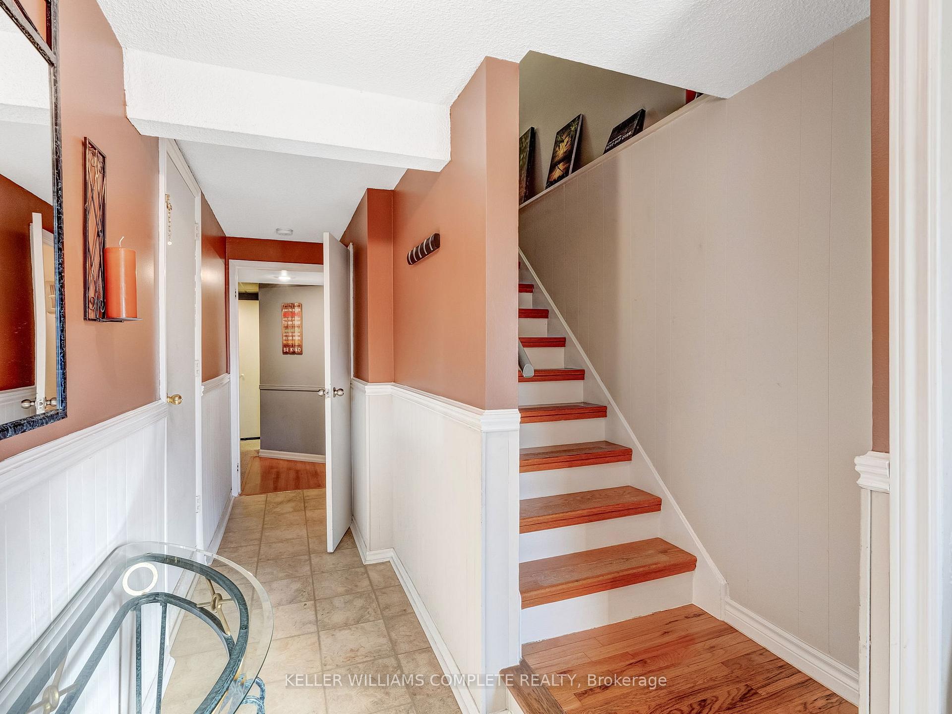Photo 4 of Unit 7, 145 Rice Avenue, Hamilton, Fessenden — HOMEH