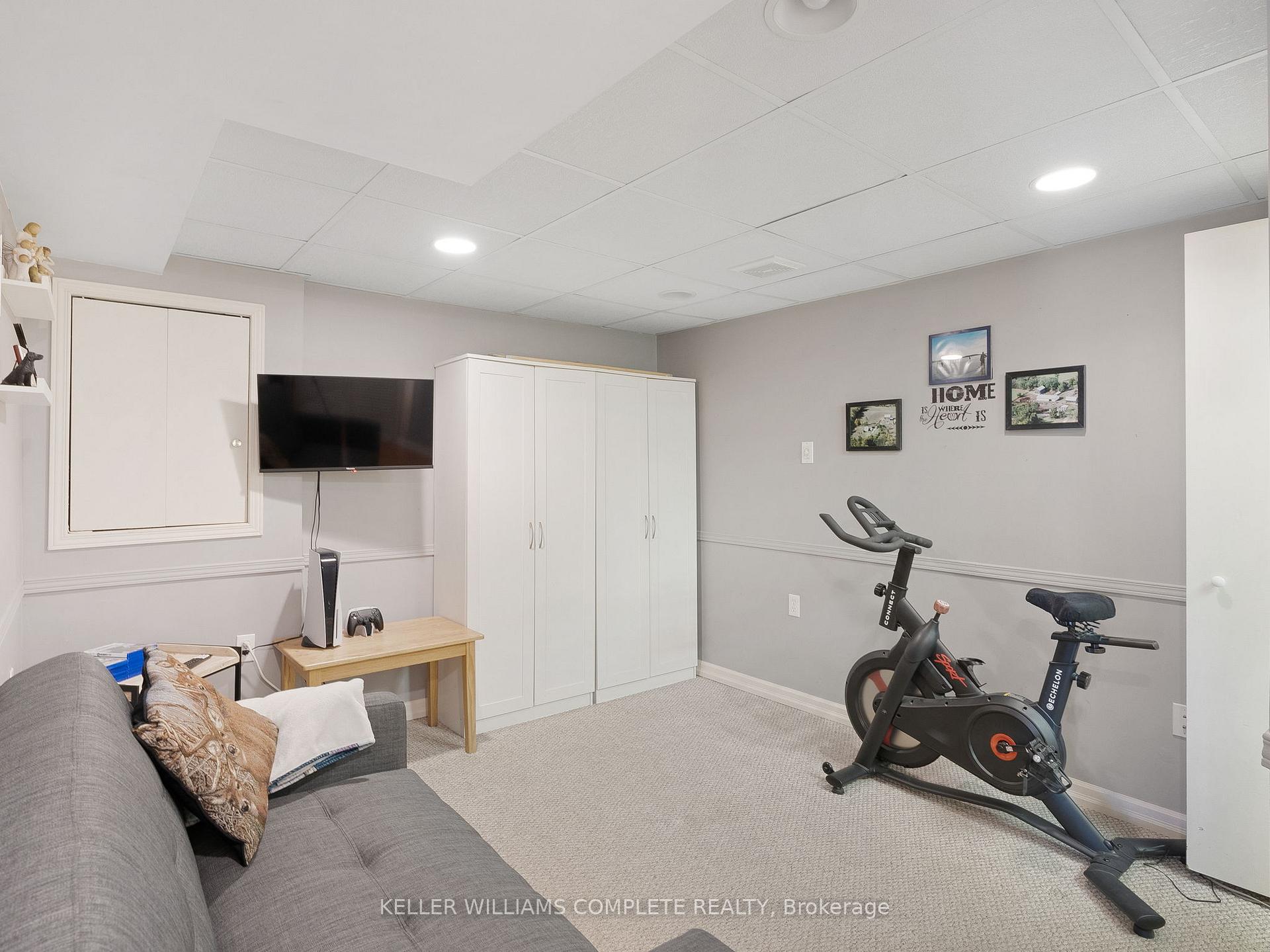 Photo 6 of Unit 7, 145 Rice Avenue, Hamilton, Fessenden — HOMEH