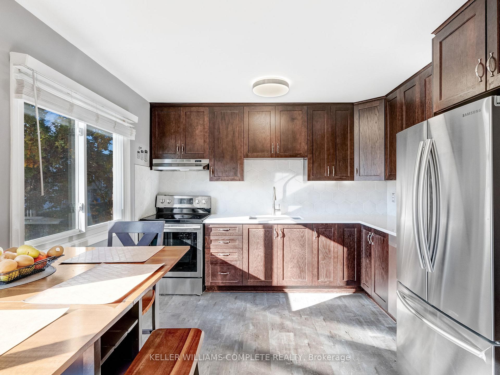 Photo 15 of Unit 7, 145 Rice Avenue, Hamilton, Fessenden — HOMEH